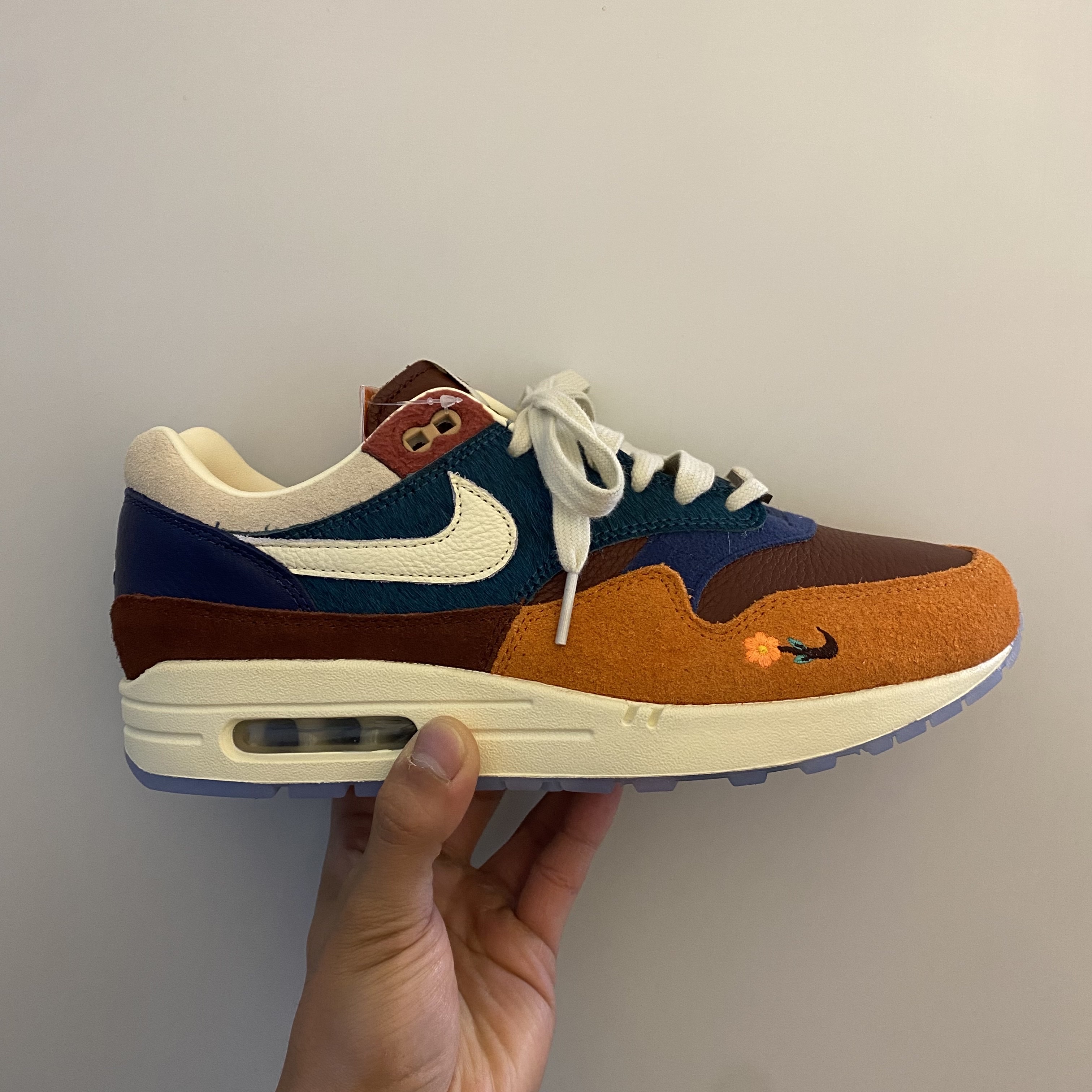 Nike x Kasina Air Max 1 SP Won-Ang Orange 착용 스타일