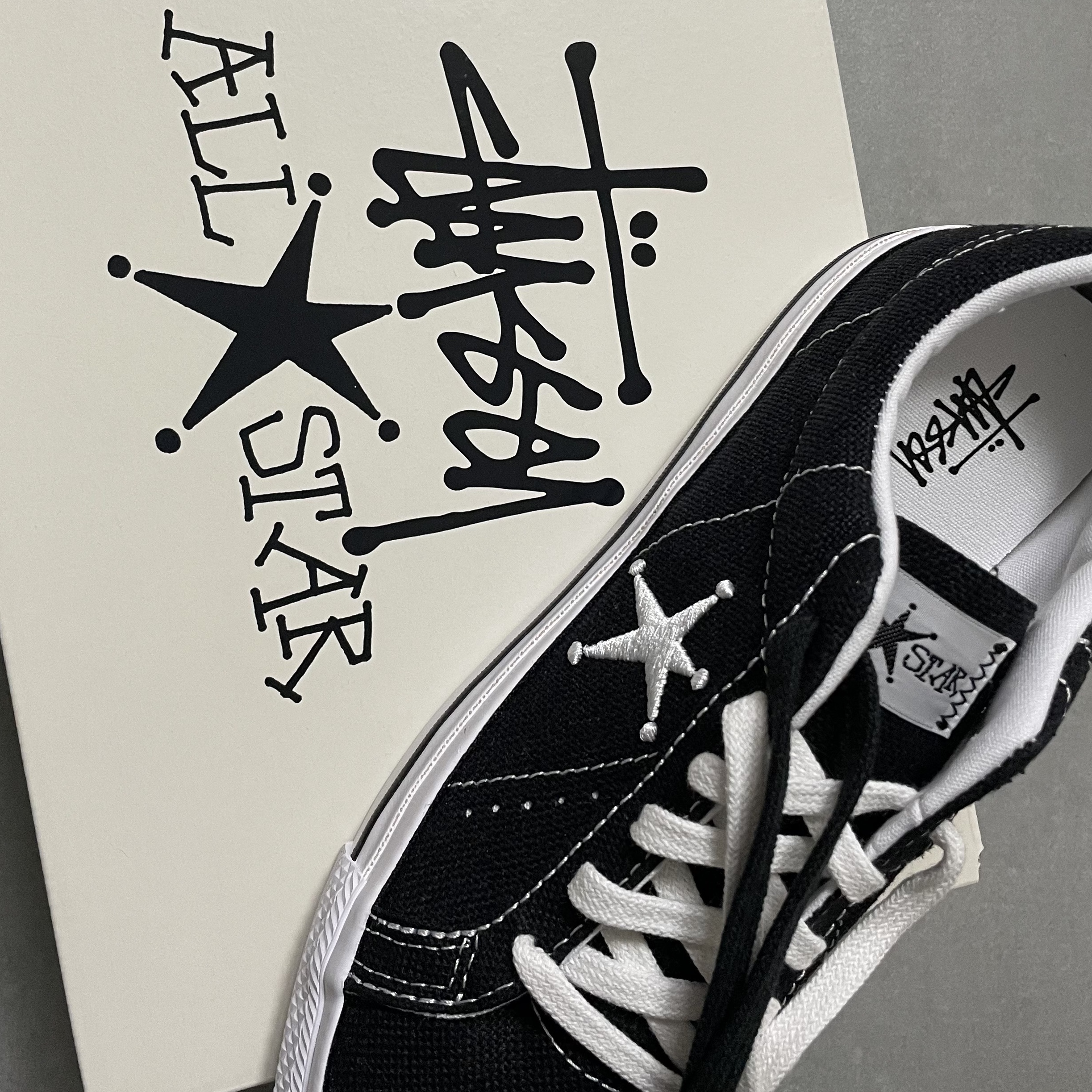 Converse x Stussy One Star Ox Black 착용 스타일