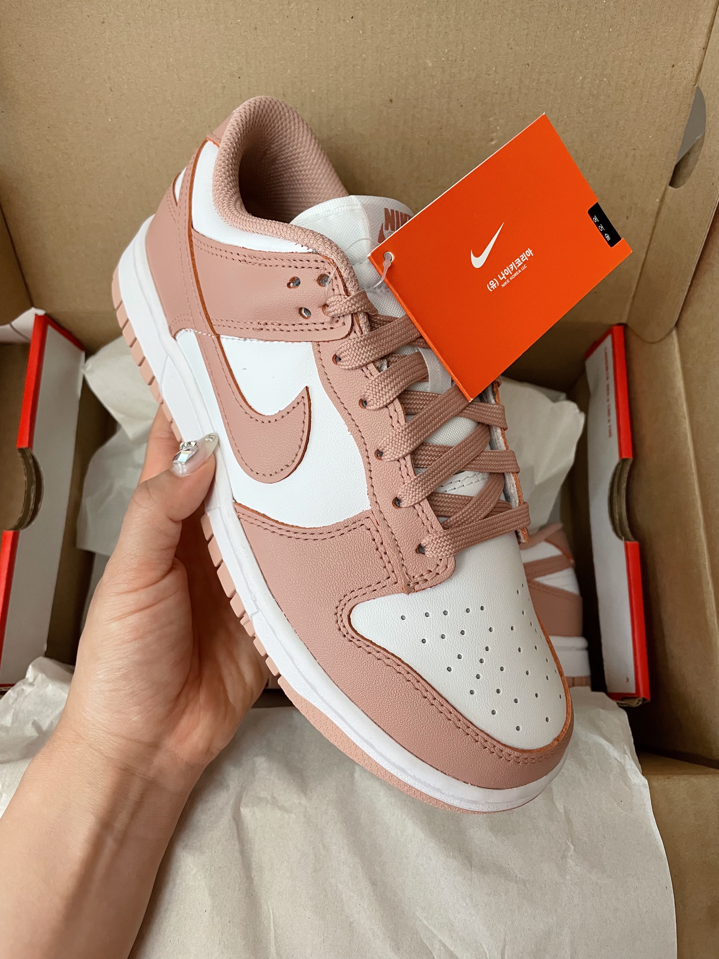 (W) Nike Dunk Low Rose Whisper 착용 스타일