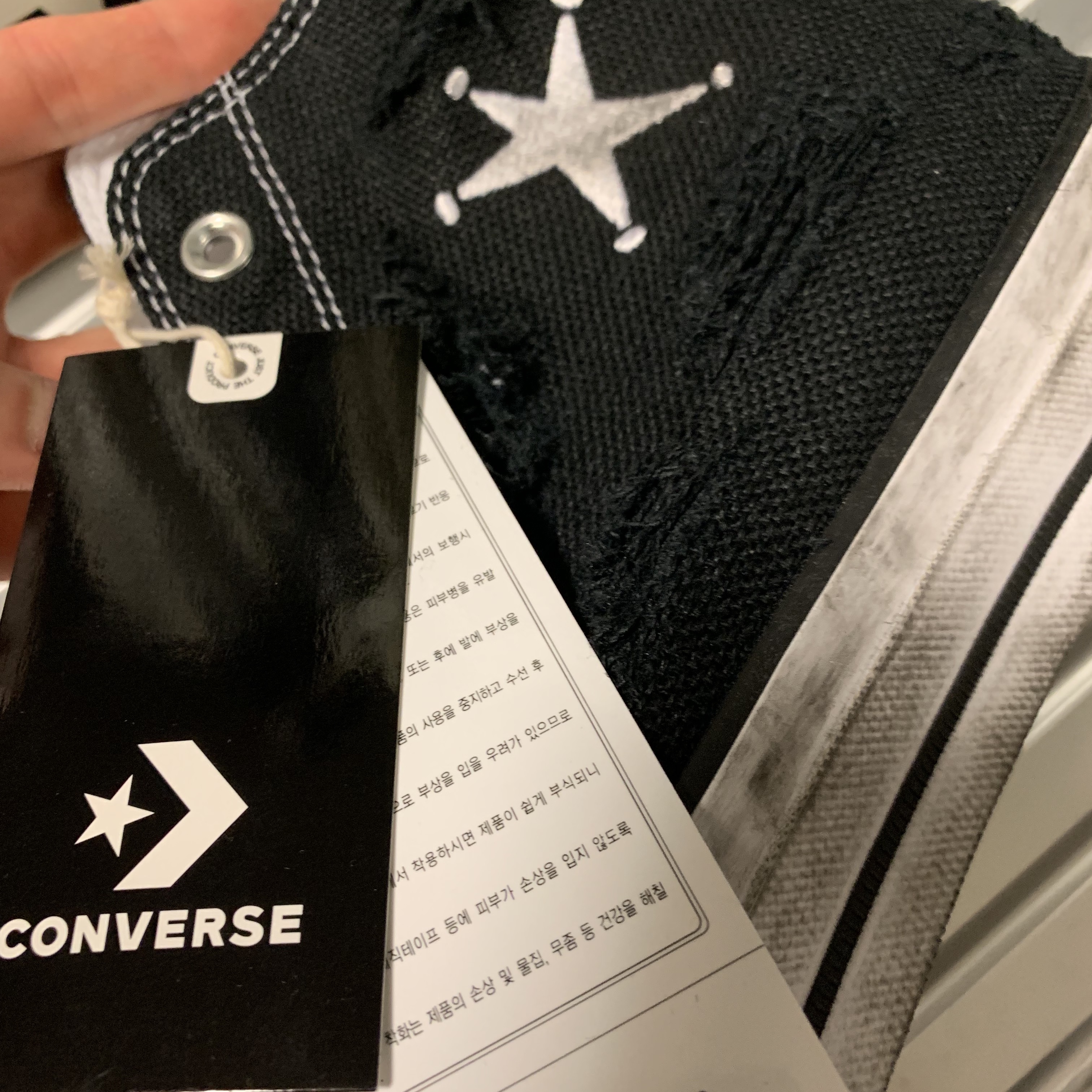 Converse x Stussy Chuck 70 High Black 착용 스타일 - 3