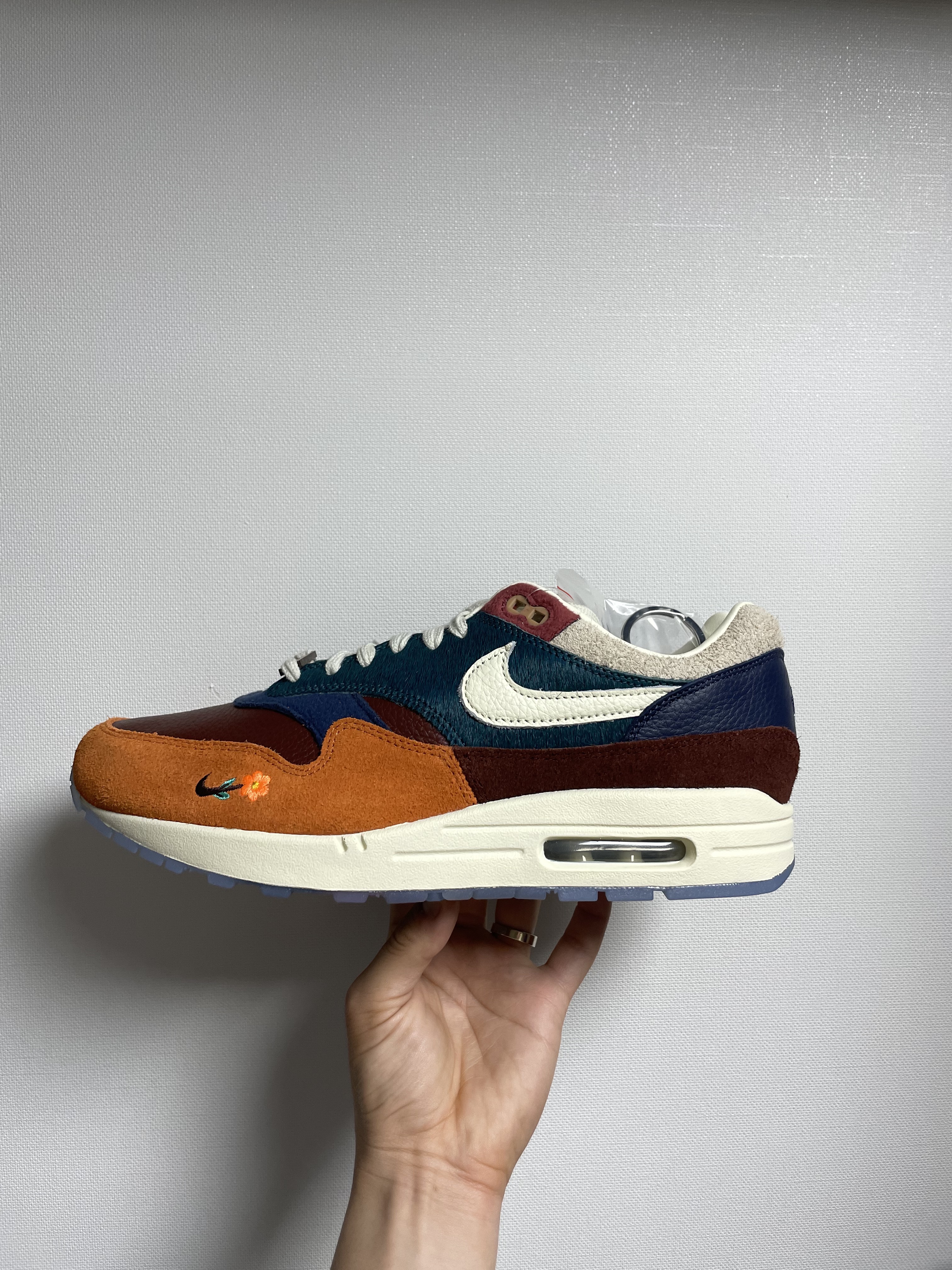Nike x Kasina Air Max 1 SP Won-Ang Orange 착용 스타일 - 2
