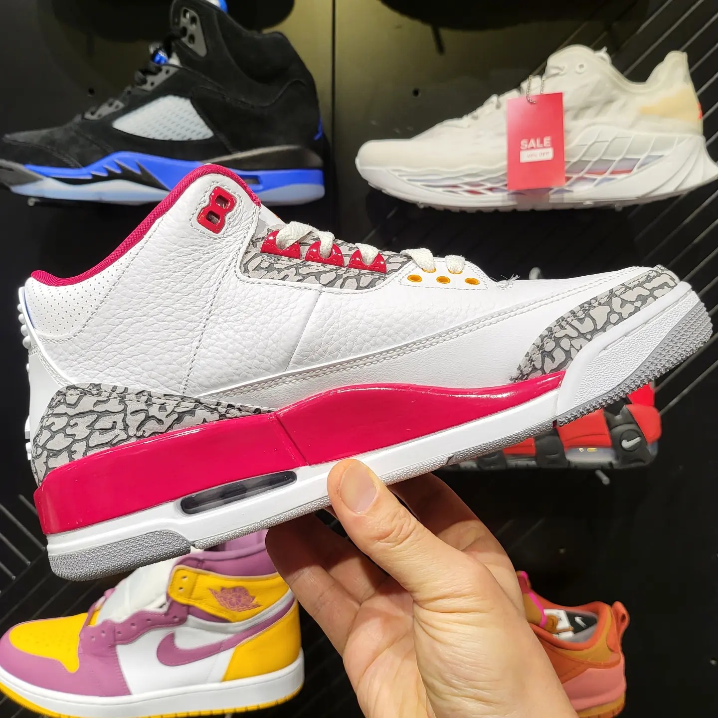 Jordan 3 Retro Cardinal Red 착용 스타일