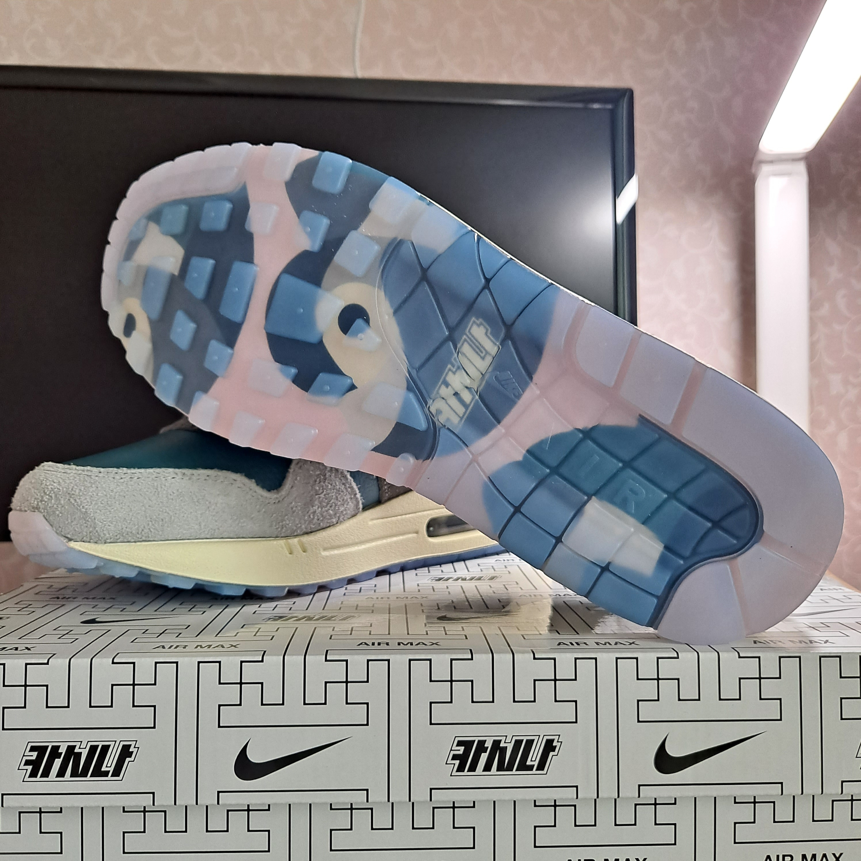 Nike x Kasina Air Max 1 SP Won-Ang Particle Grey 착용 스타일 - 3
