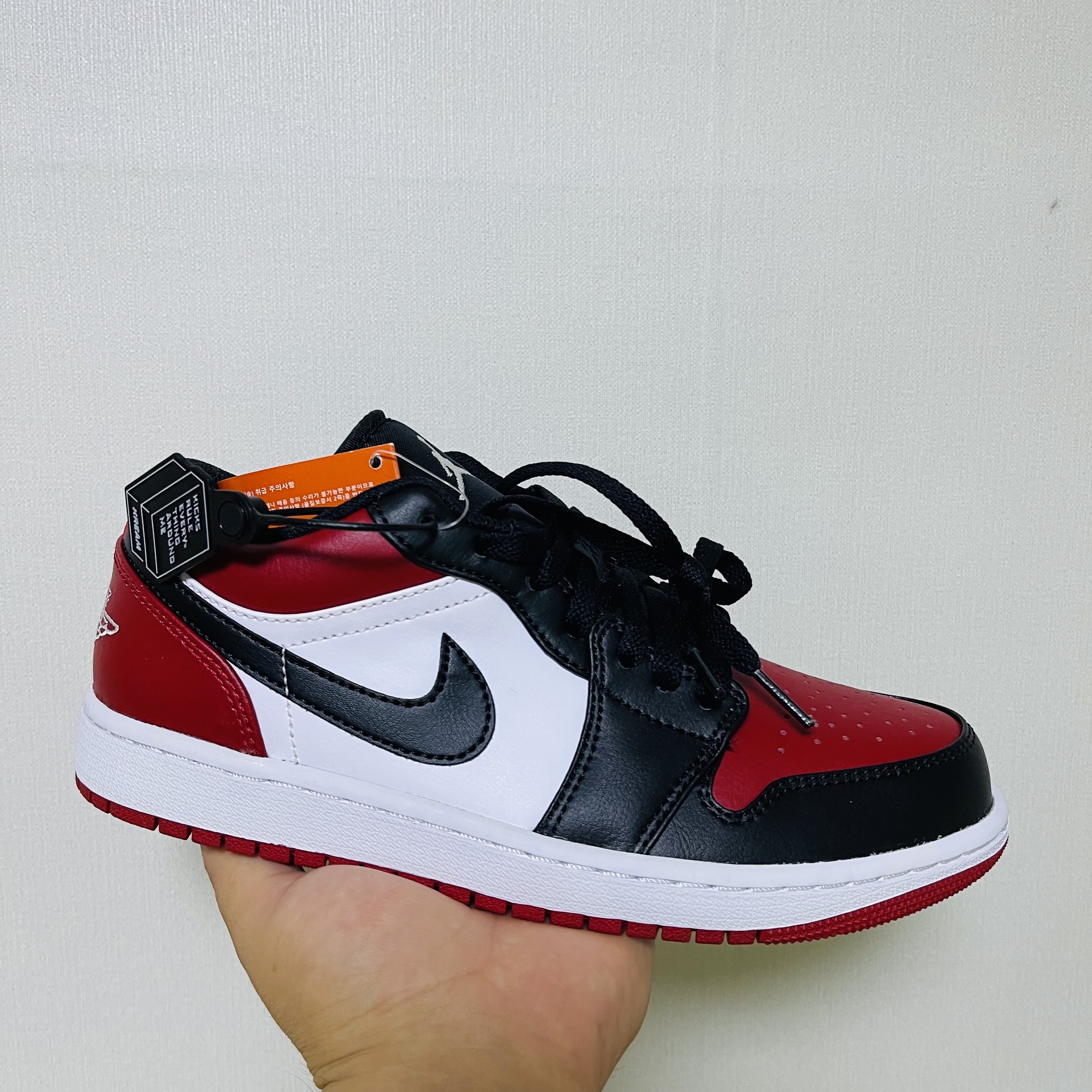 Jordan 1 Low Bred Toe 착용 스타일