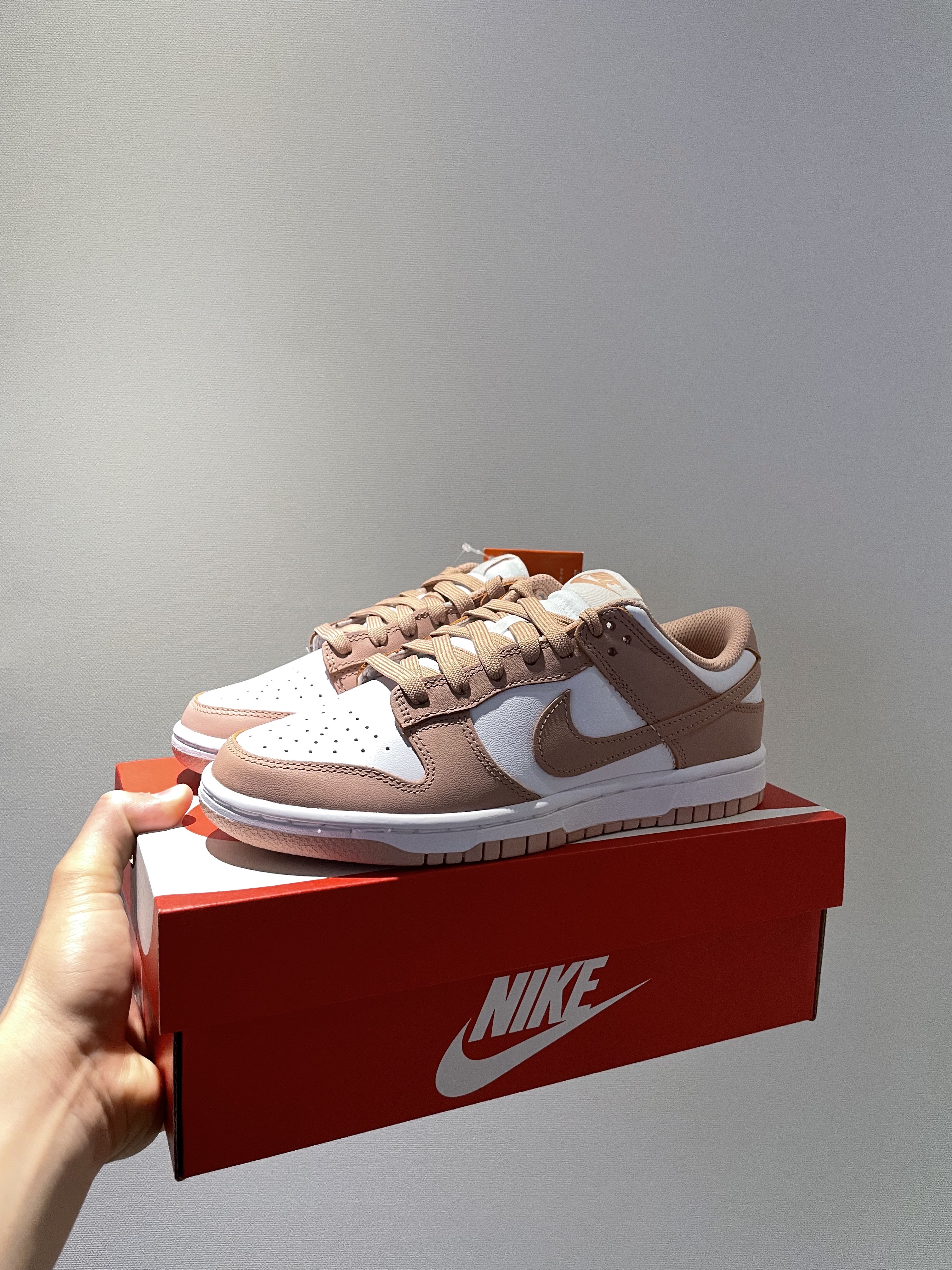 (W) Nike Dunk Low Rose Whisper 착용 스타일 - 5