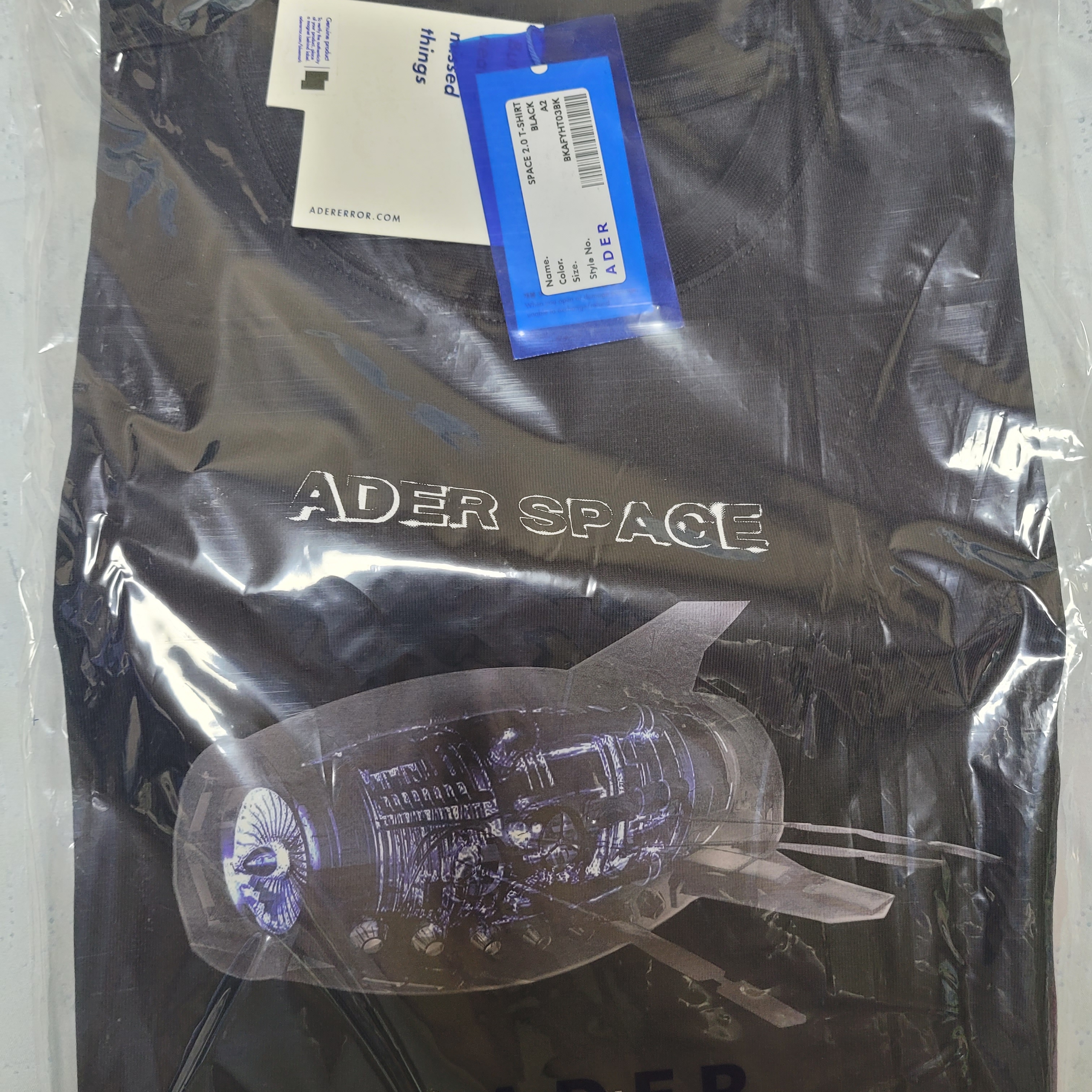 Ader Error Space 2.0 Seongsu T-Shirt White, Ader Error Space 2.0 Seongsu T-Shirt Black 착용 스타일 - 2