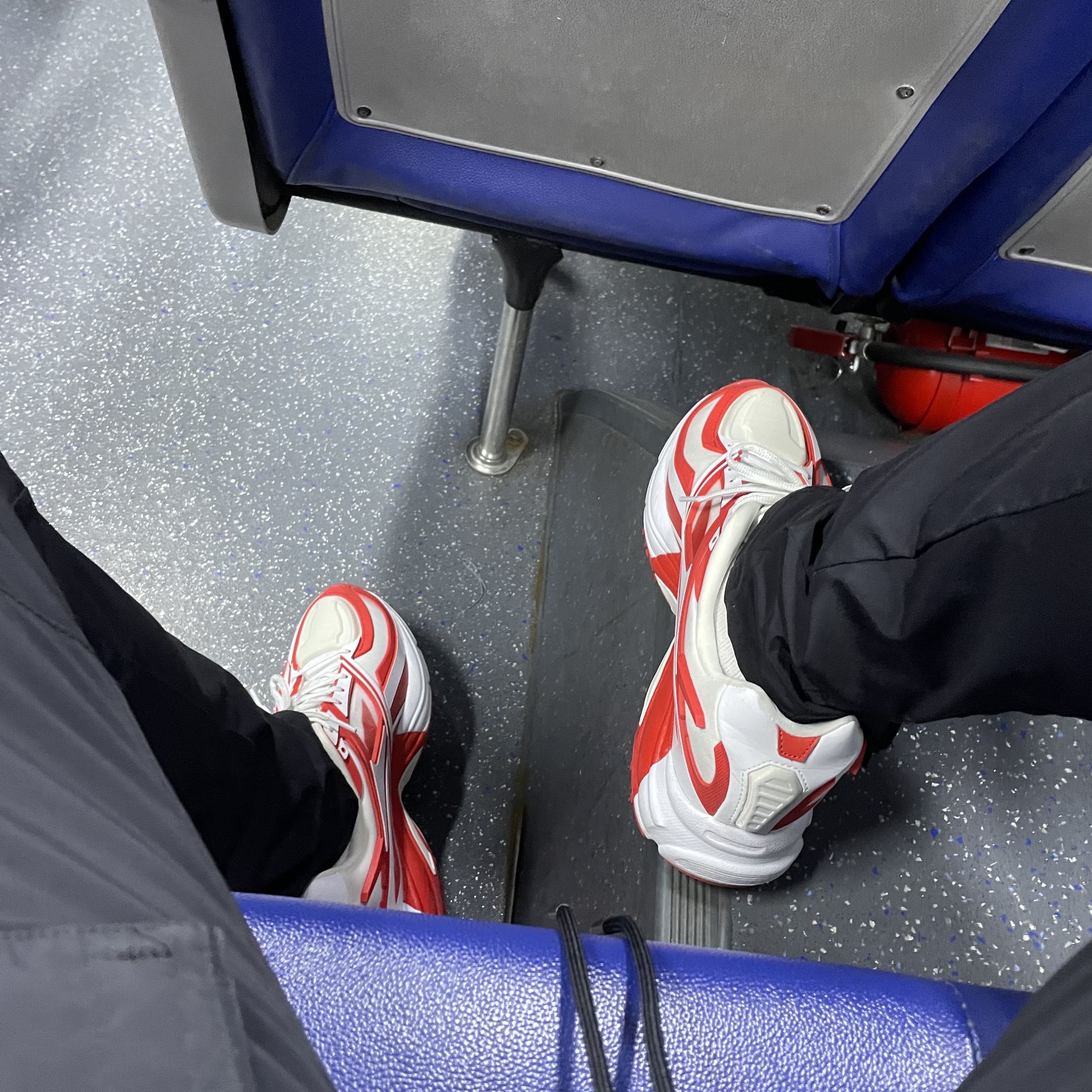 Reebok x Kanghyuk Premier Road Modern White Red  착용 스타일 - 2