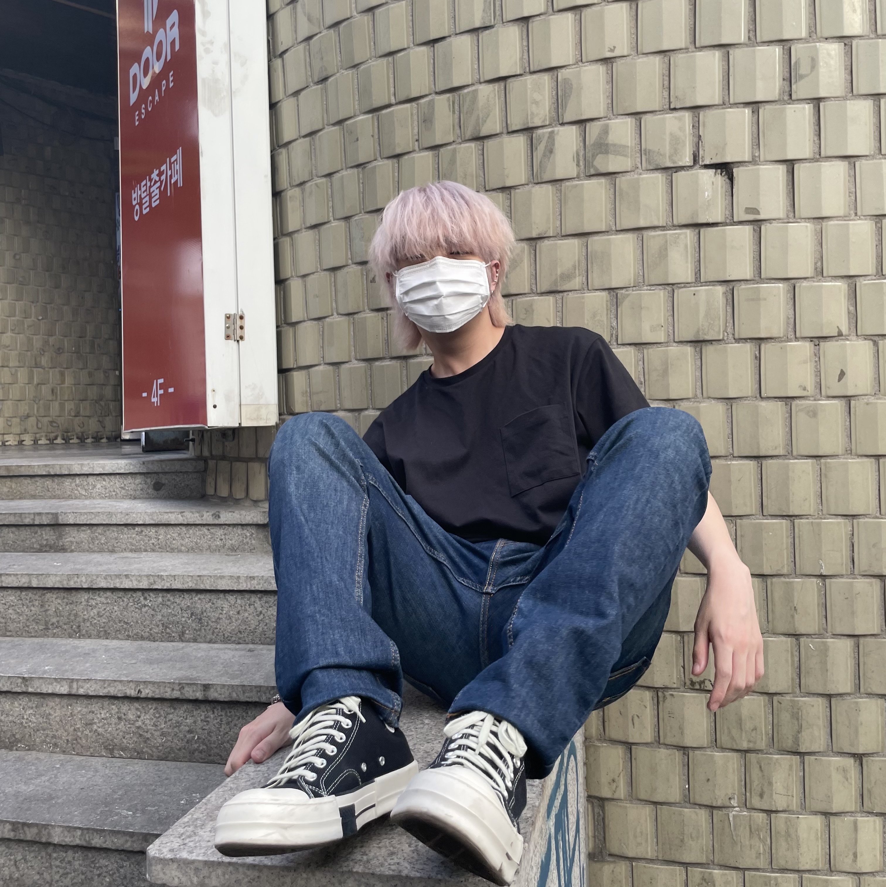 Converse x Drkshdw Drkstr Chuck 70 High Black 착용 스타일 - 1
