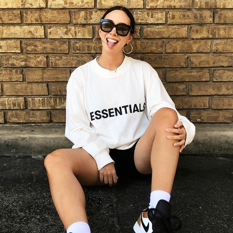Essentials 3D Silicon Applique Boxy Long Sleeve T-Shirt White - 20SS 착용 스타일