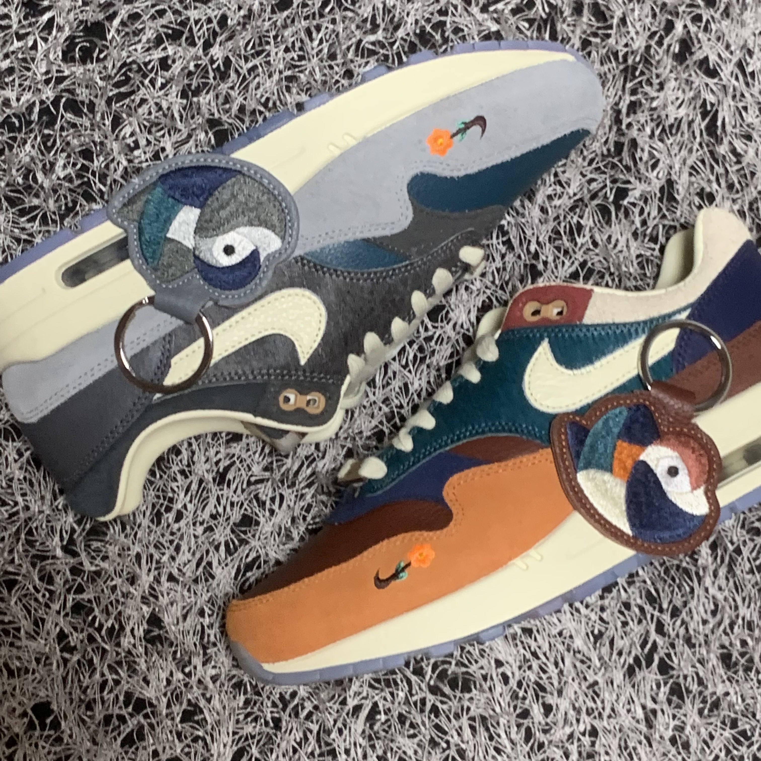 Nike x Kasina Air Max 1 SP Won-Ang Orange, Nike x Kasina Air Max 1 SP Won-Ang Particle Grey 착용 스타일