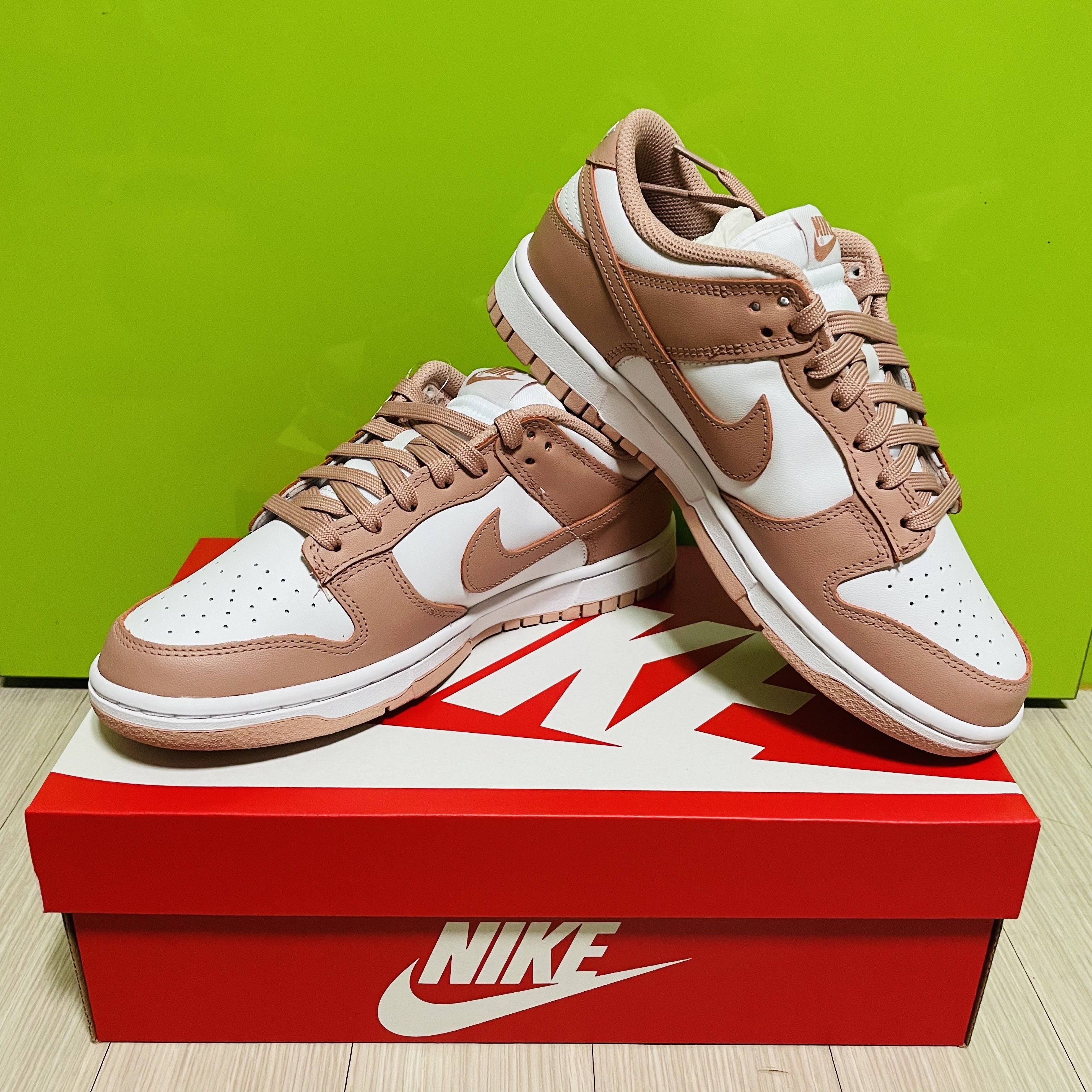 (W) Nike Dunk Low Rose Whisper 착용 스타일 - 2