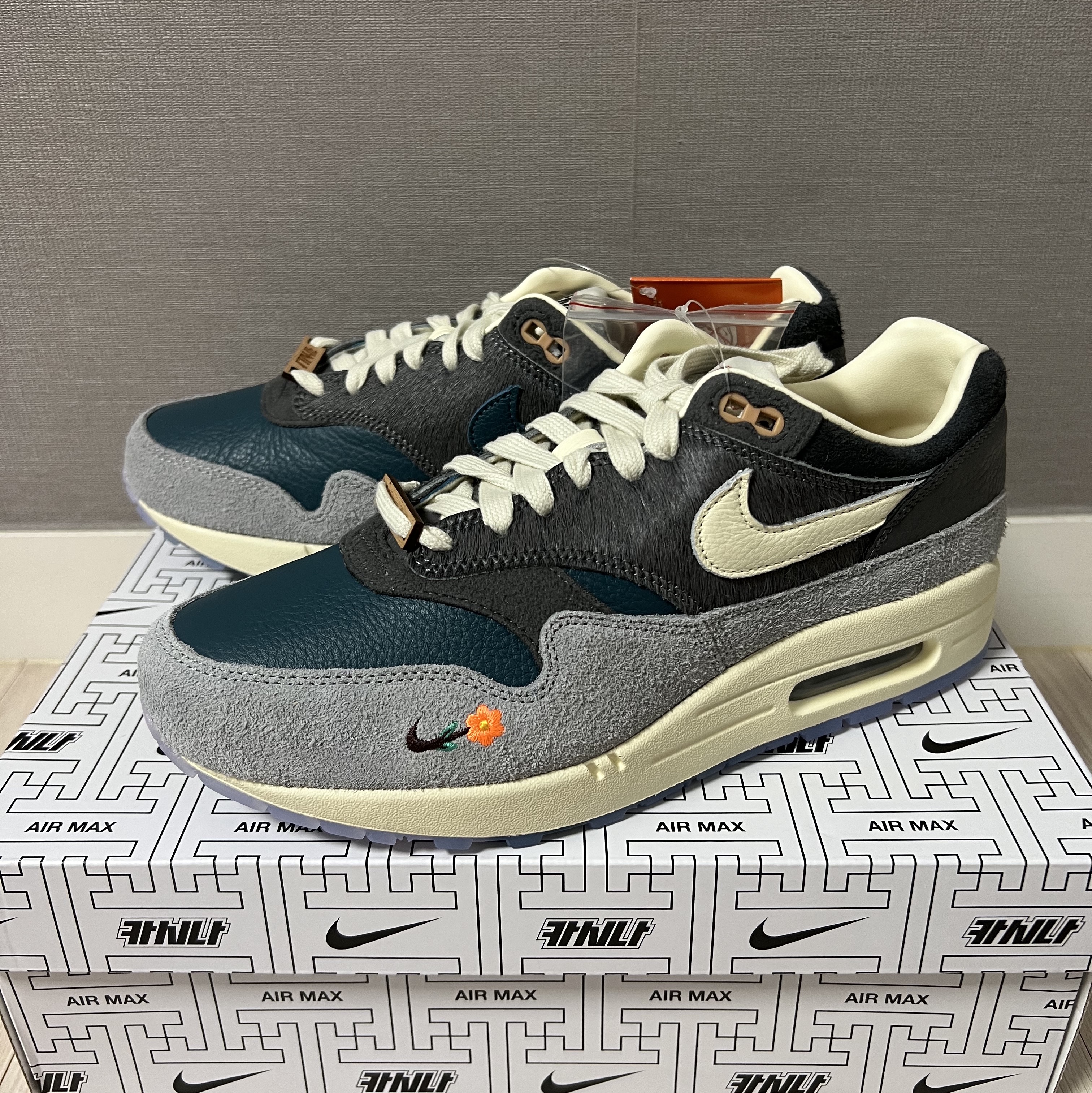 Nike x Kasina Air Max 1 SP Won-Ang Particle Grey 착용 스타일