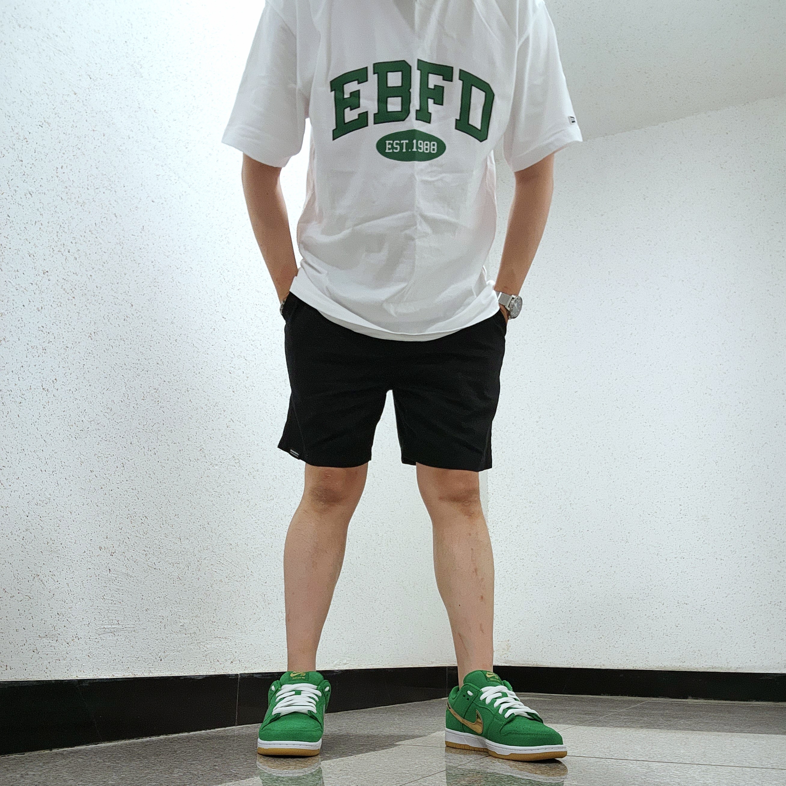 Nike SB Dunk Low Pro Shamrock 착용 스타일 - 1