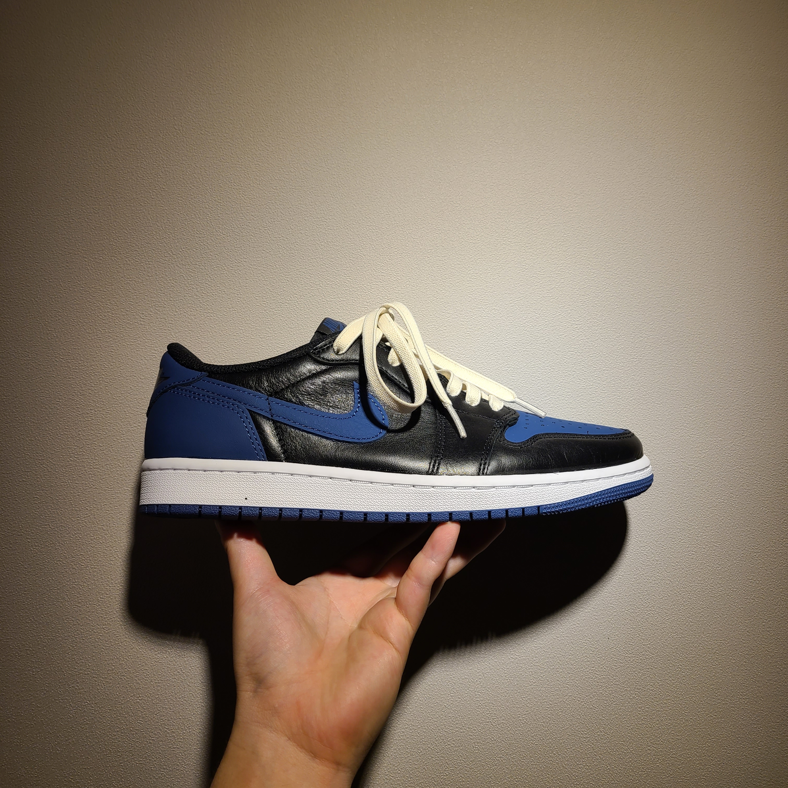 Jordan 1 Retro Low OG Mystic Navy 착용 스타일