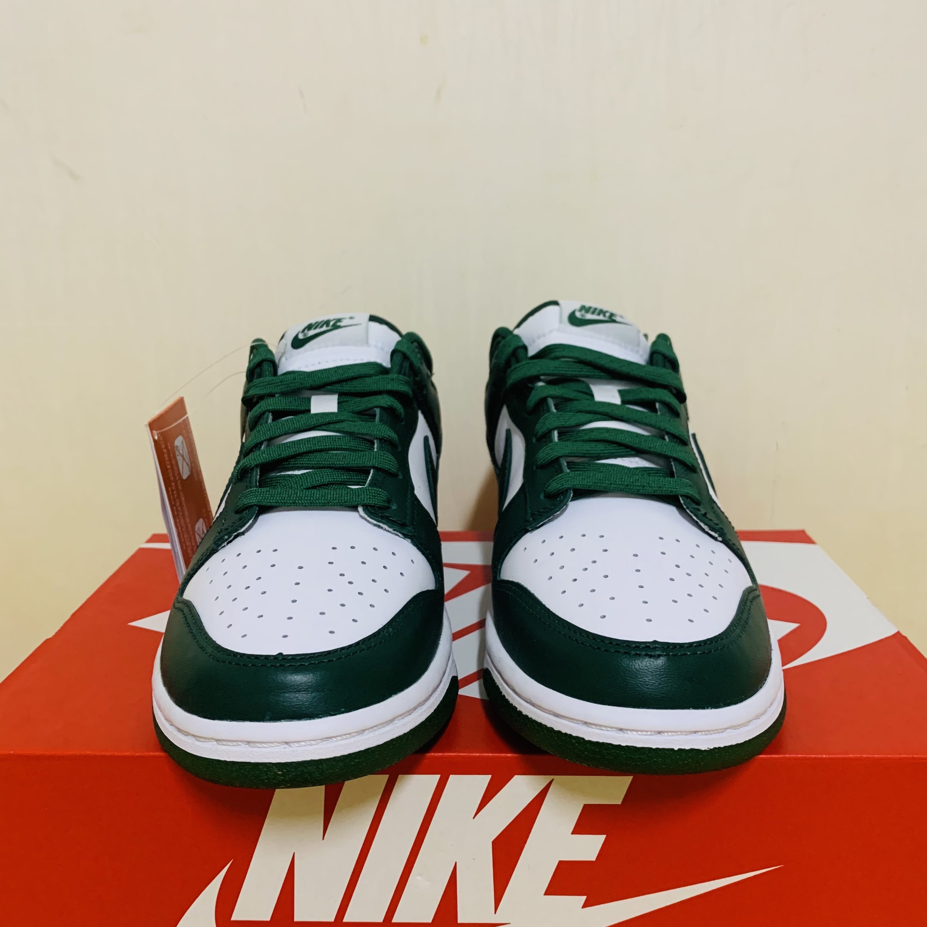 Nike Dunk Low Retro Varsity Green 착용 스타일 - 5