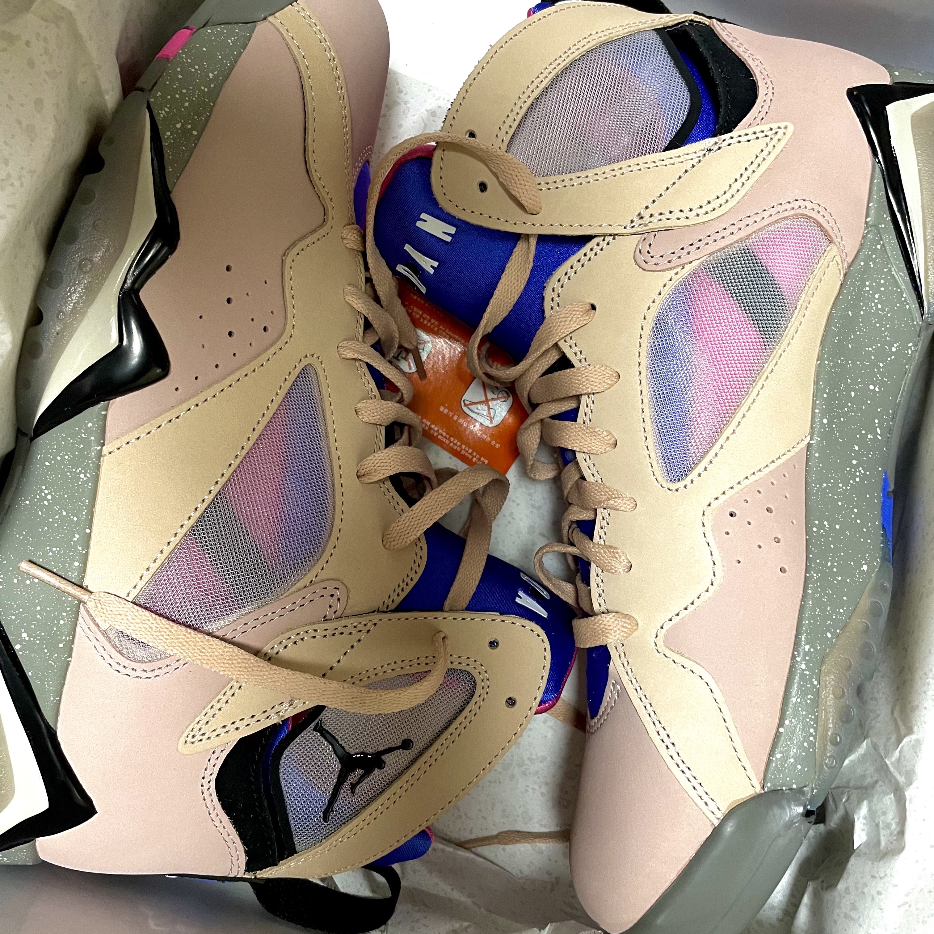 Jordan 7 Retro SE Sapphire 착용 스타일