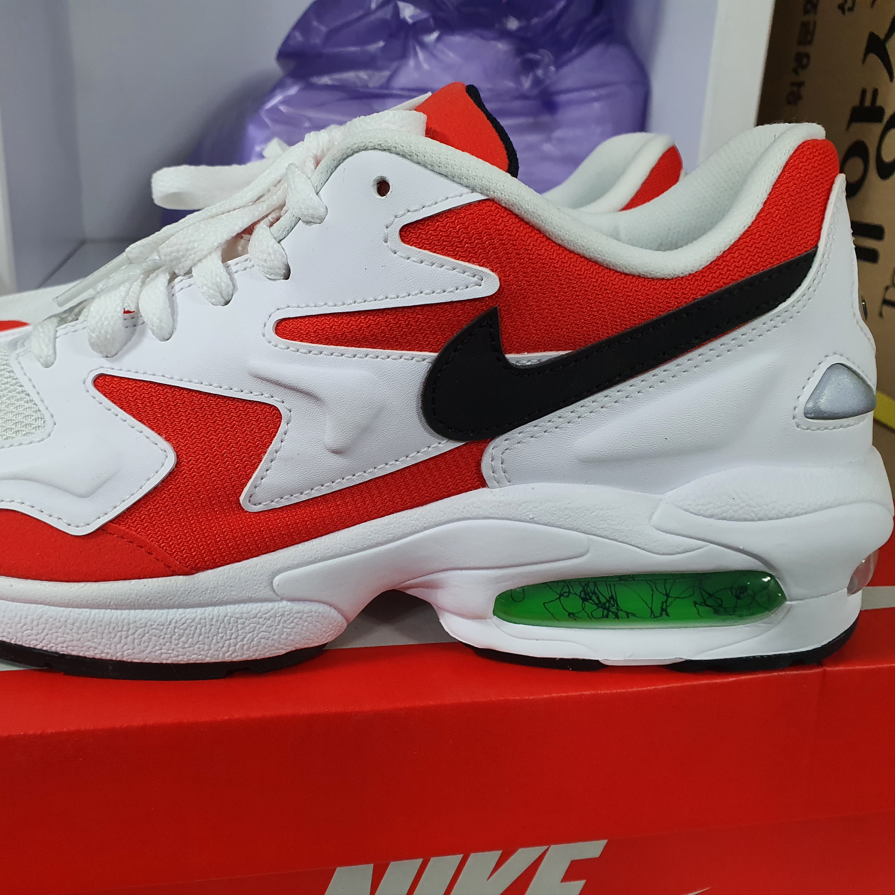 Nike Air Max 2 Light Habanero Red 착용 스타일 - 2