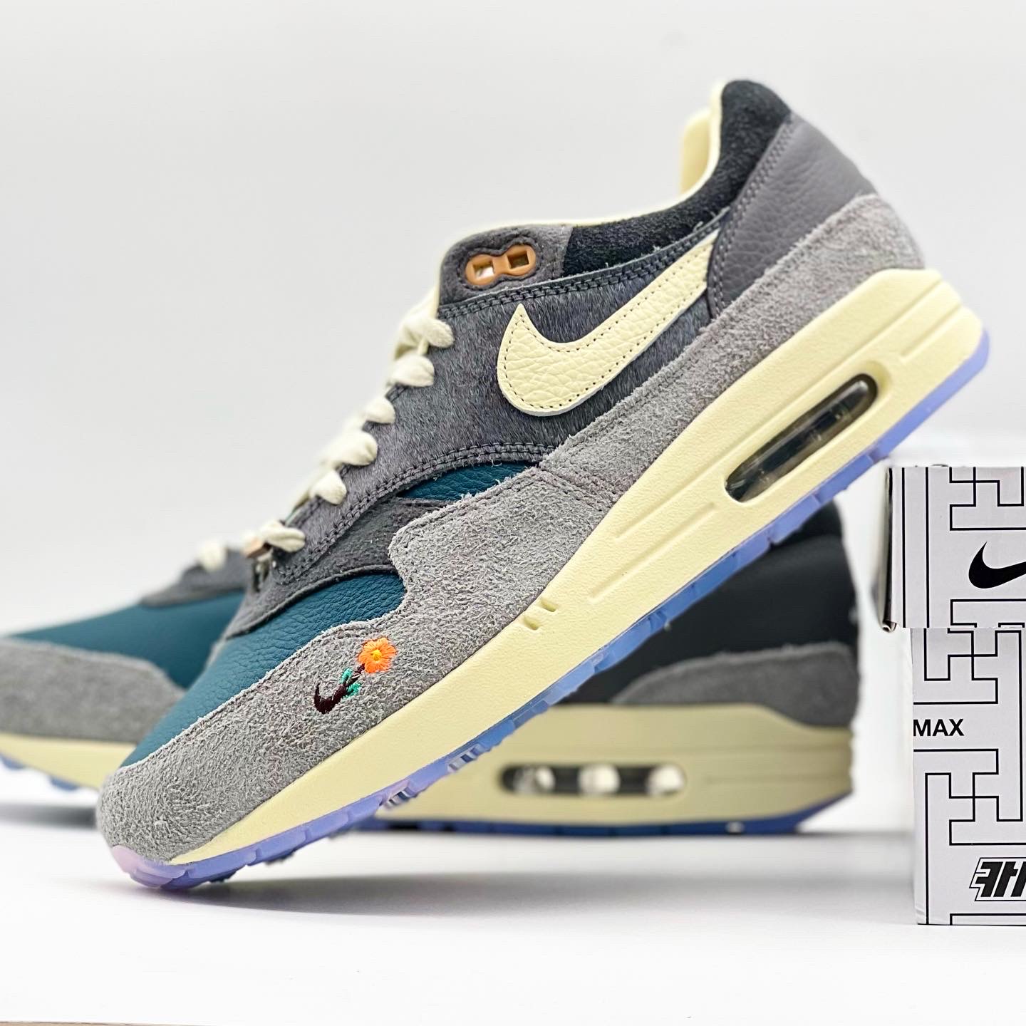 Nike x Kasina Air Max 1 SP Won-Ang Particle Grey 착용 스타일 - 4