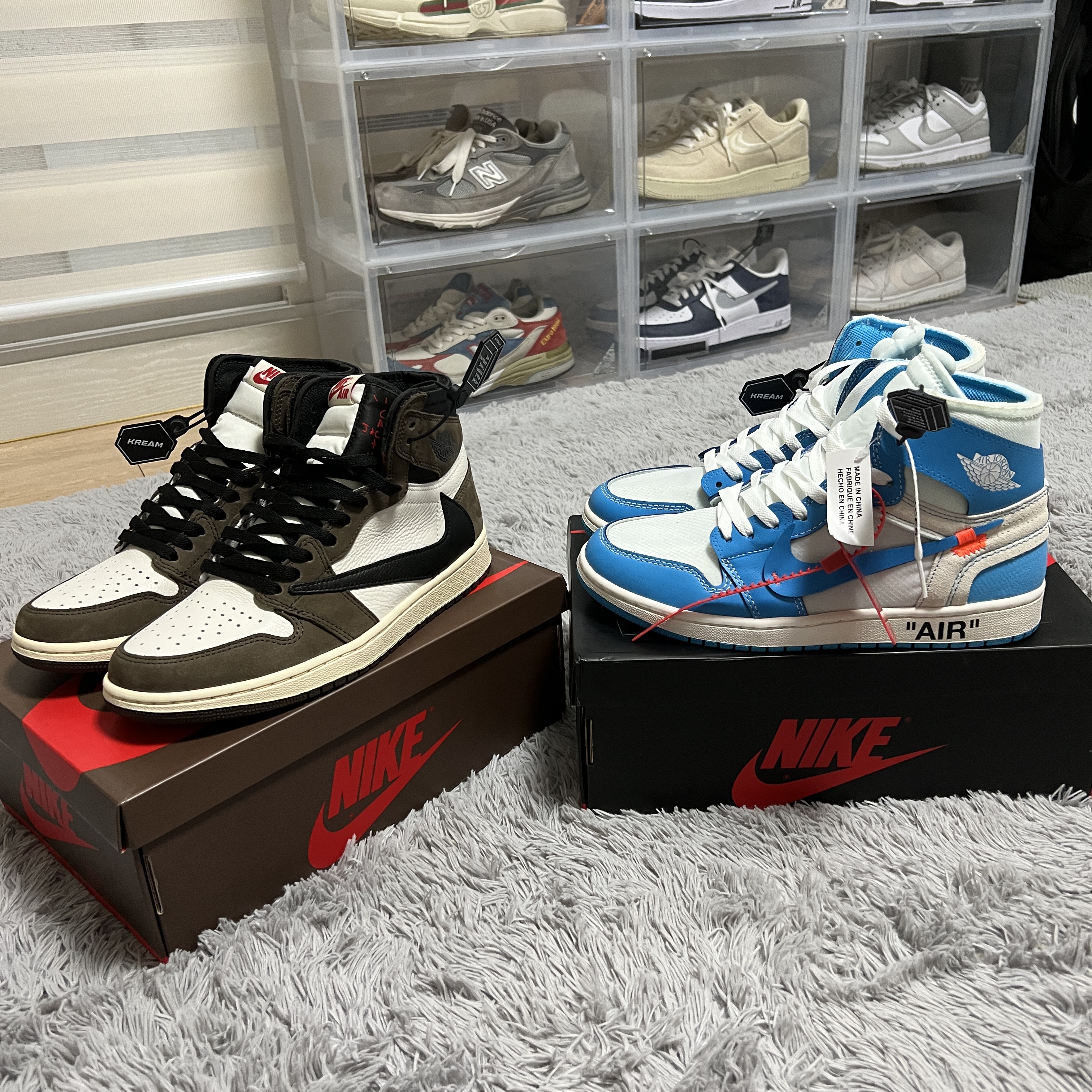 Jordan 1 x Travis Scott Retro High OG SP Mocha, Jordan 1 x Off-White Retro High University Blue 착용 스타일 - 2