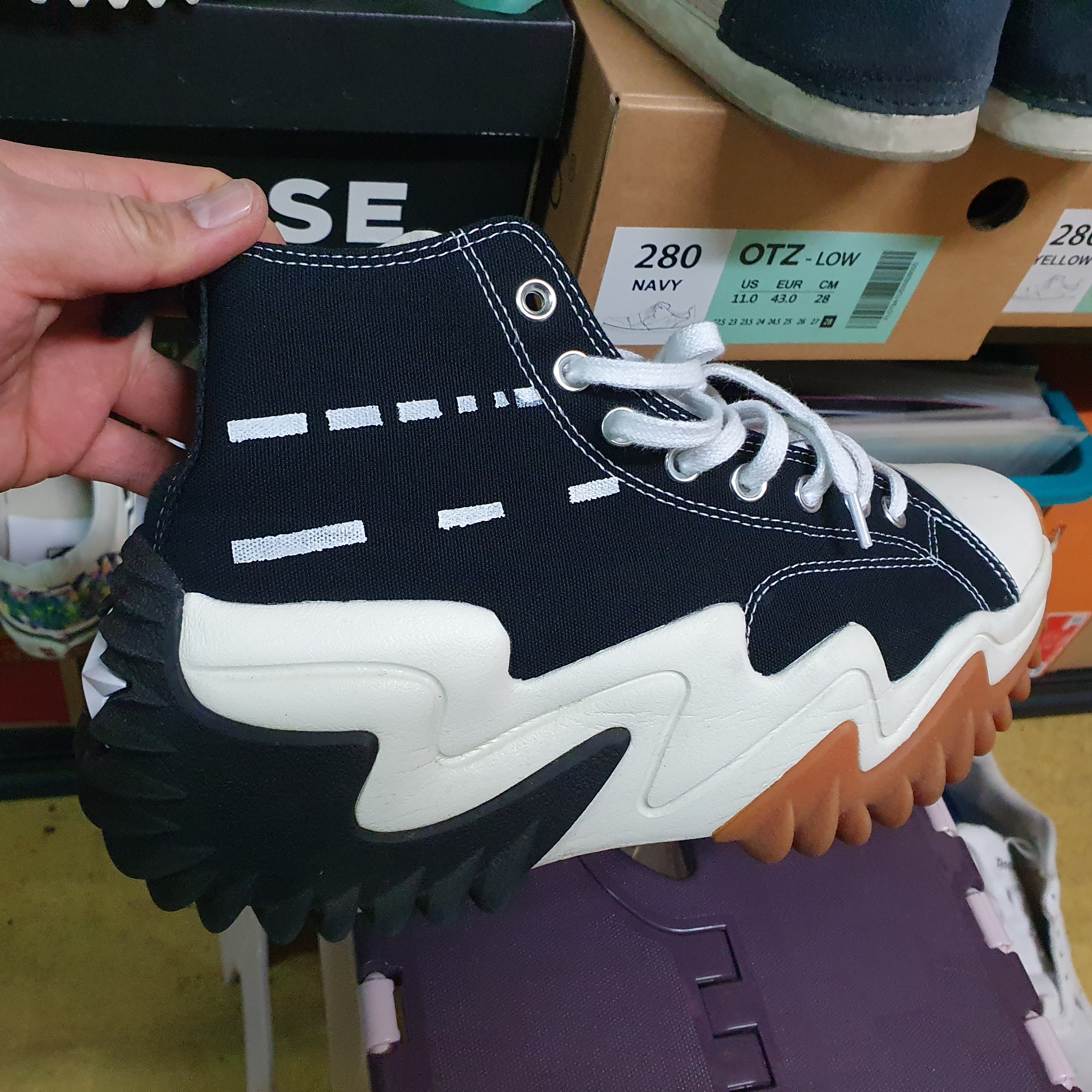 Converse Run Star Motion High Black 착용 스타일 - 2