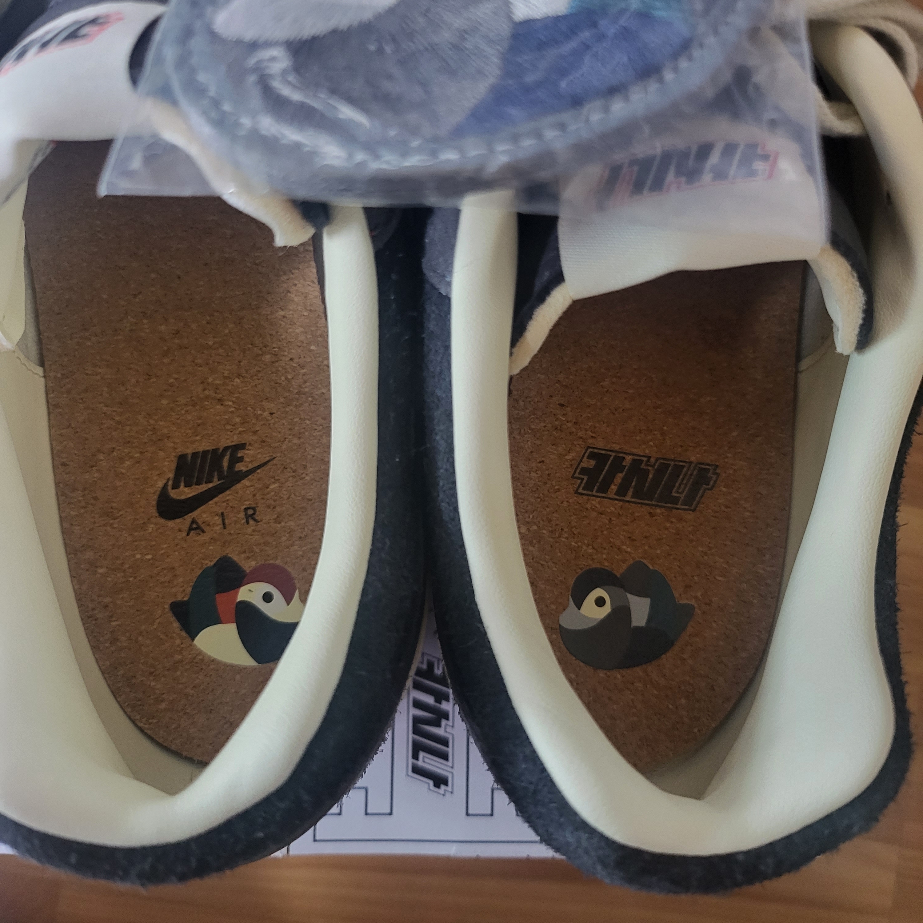 Nike x Kasina Air Max 1 SP Won-Ang Particle Grey, Nike x Peaceminusone Kwondo1 White 착용 스타일 - 3