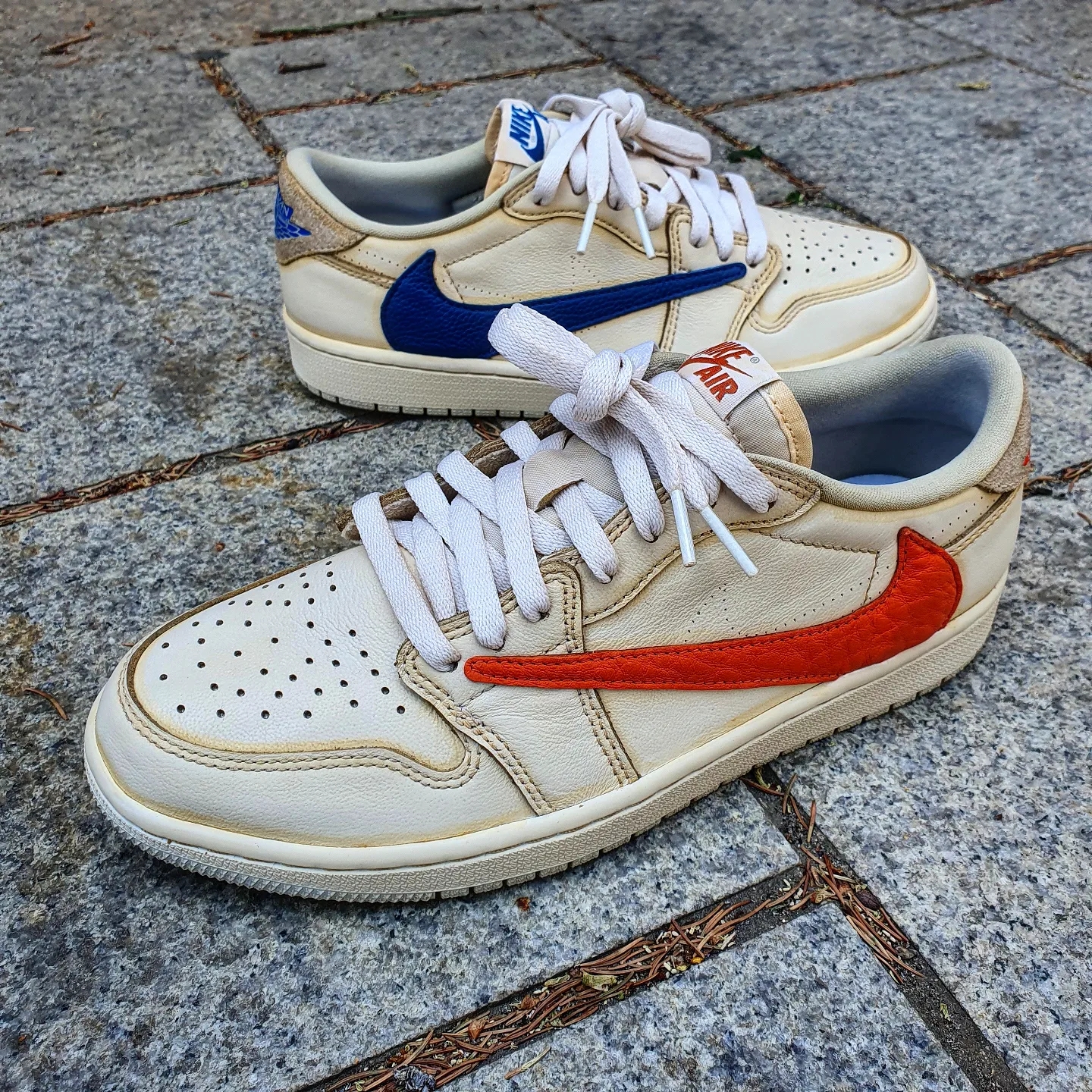Jordan 1 Low OG Neutral Grey 착용 스타일 - 1