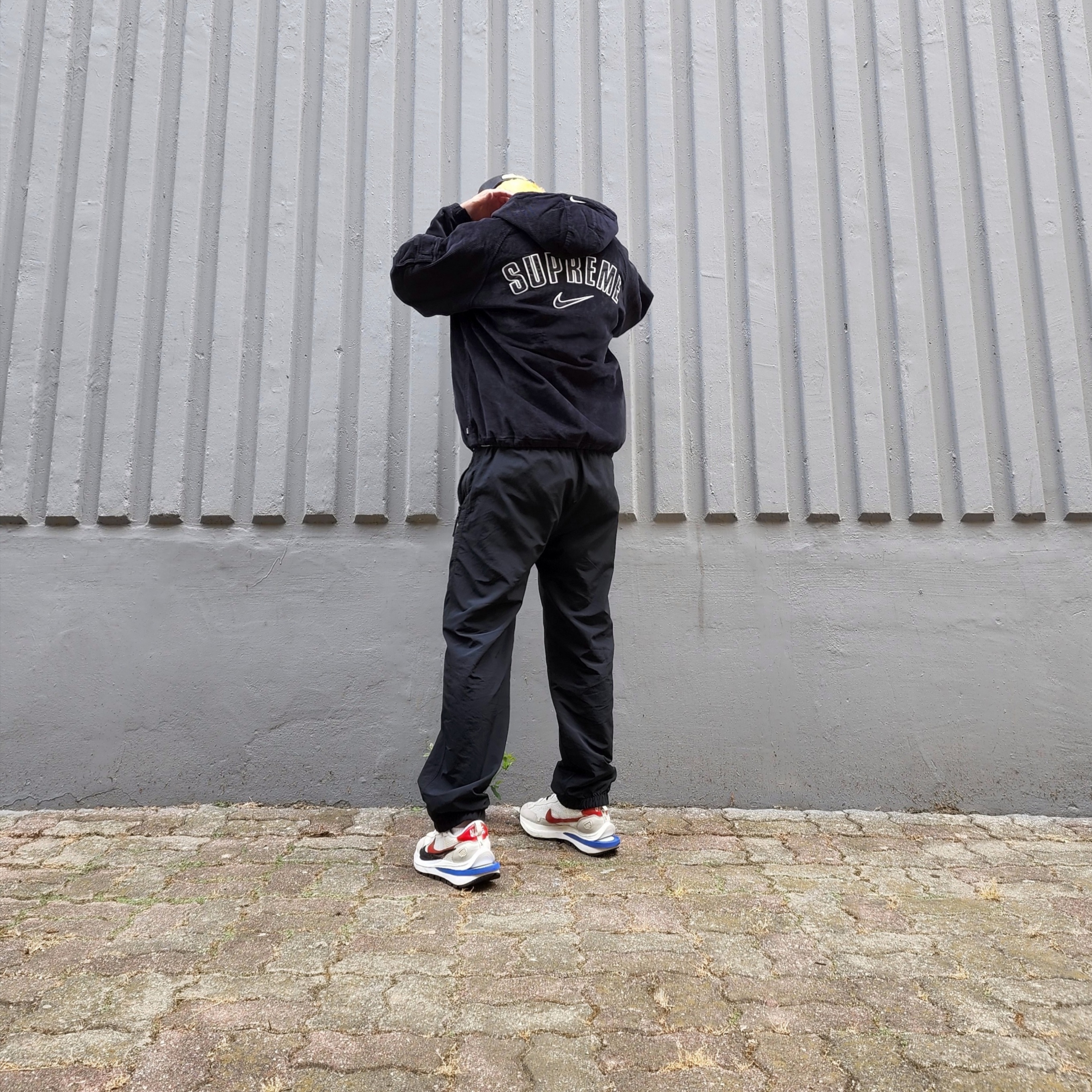 Supreme x Nike Arc Corduroy Hooded Jacket Black - 22SS, Supreme x Nike Jewel Reversible Ripstop Pants Black - 20FW 착용 스타일 - 2