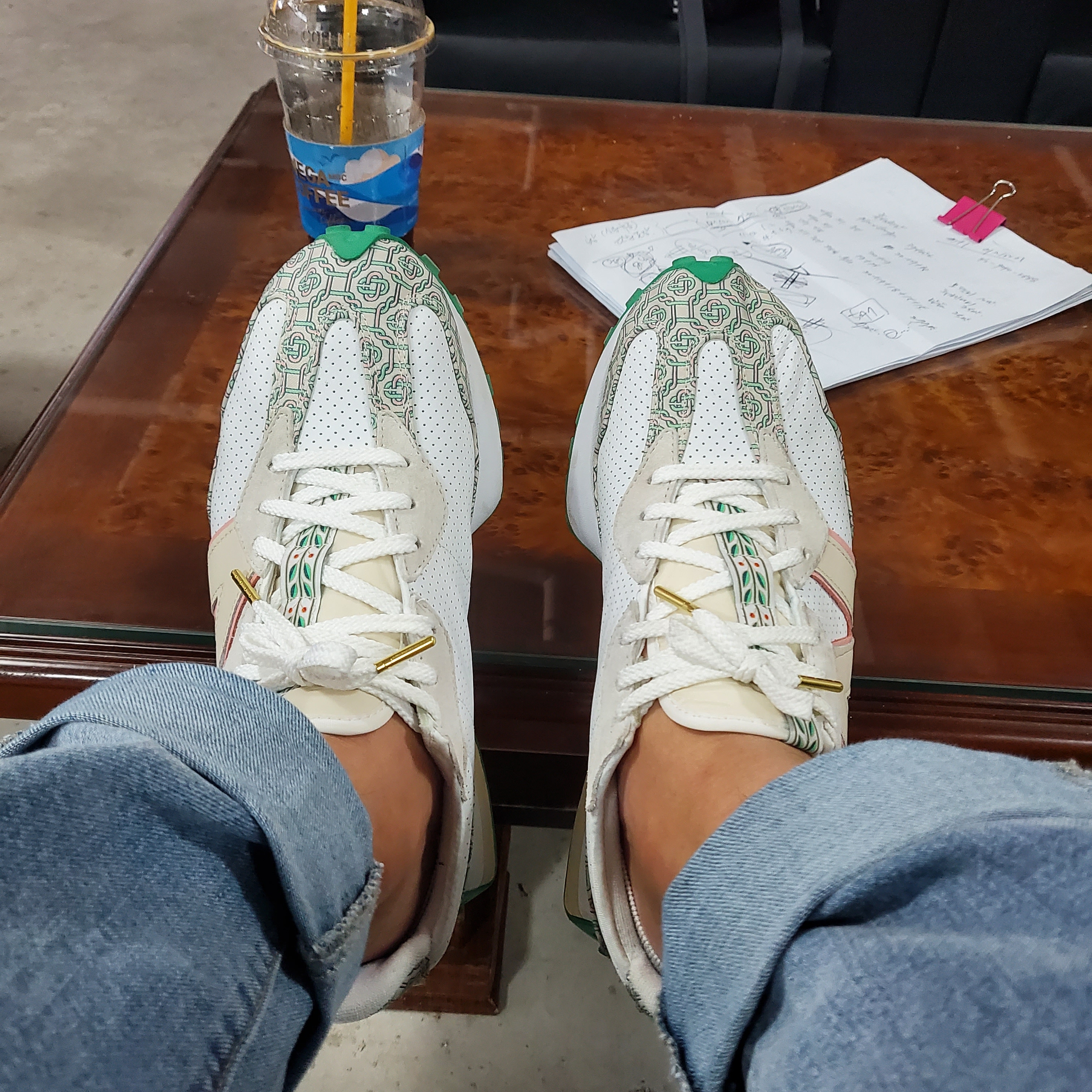 New Balance x Casablanca 327 Idealist Monogram White Green 착용 스타일 - 1
