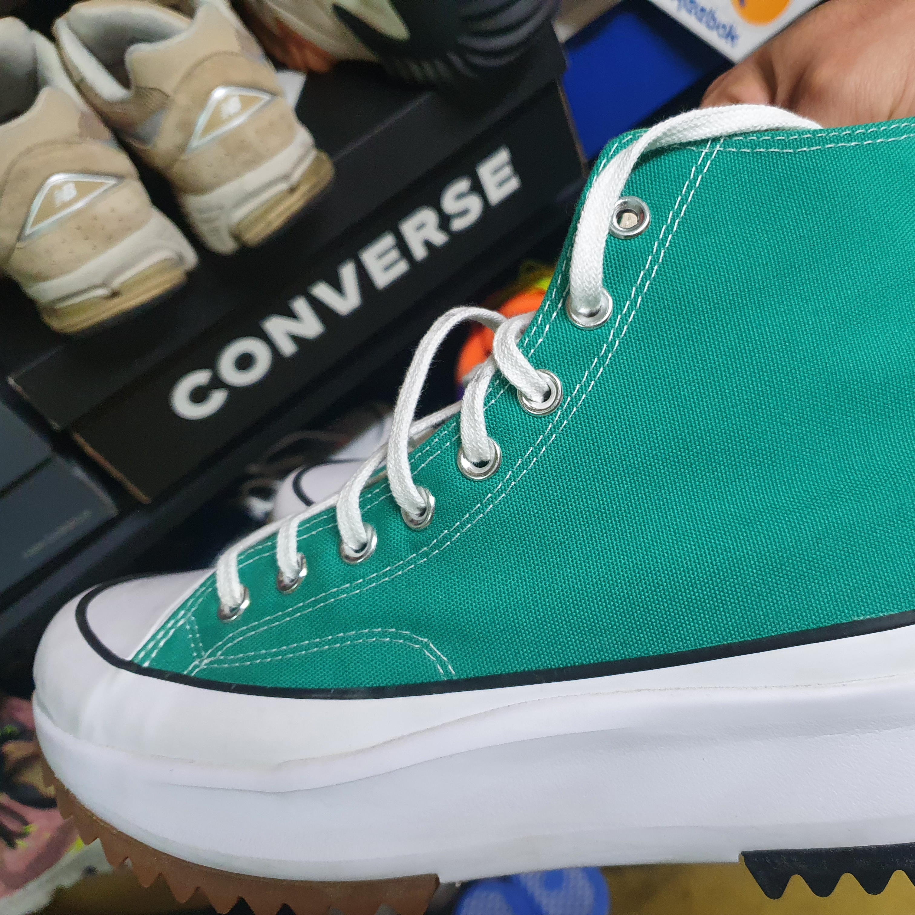 Converse Run Star Hike Hi Court Green 착용 스타일 - 4