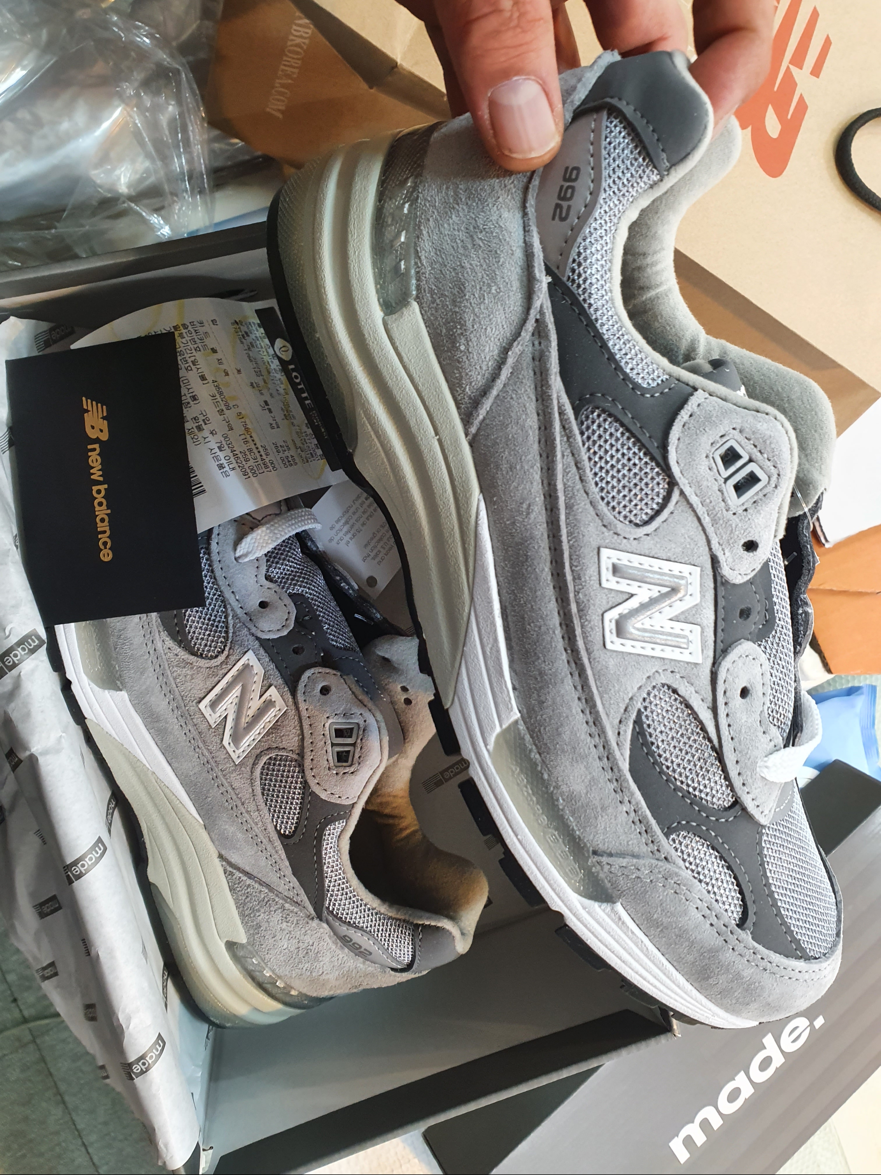 New Balance 992 Made in USA Grey - D Standard 착용 스타일