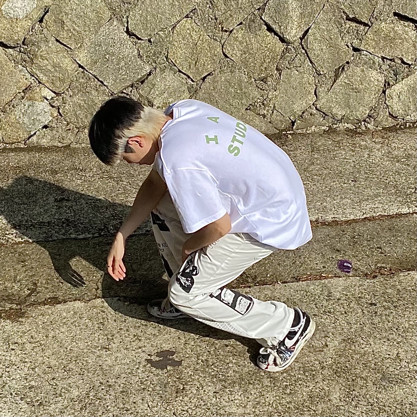 IAB Studio T-Shirt White Light Green, Nike x Peaceminusone Air Force 1 Low Para-Noise 착용 스타일 - 4