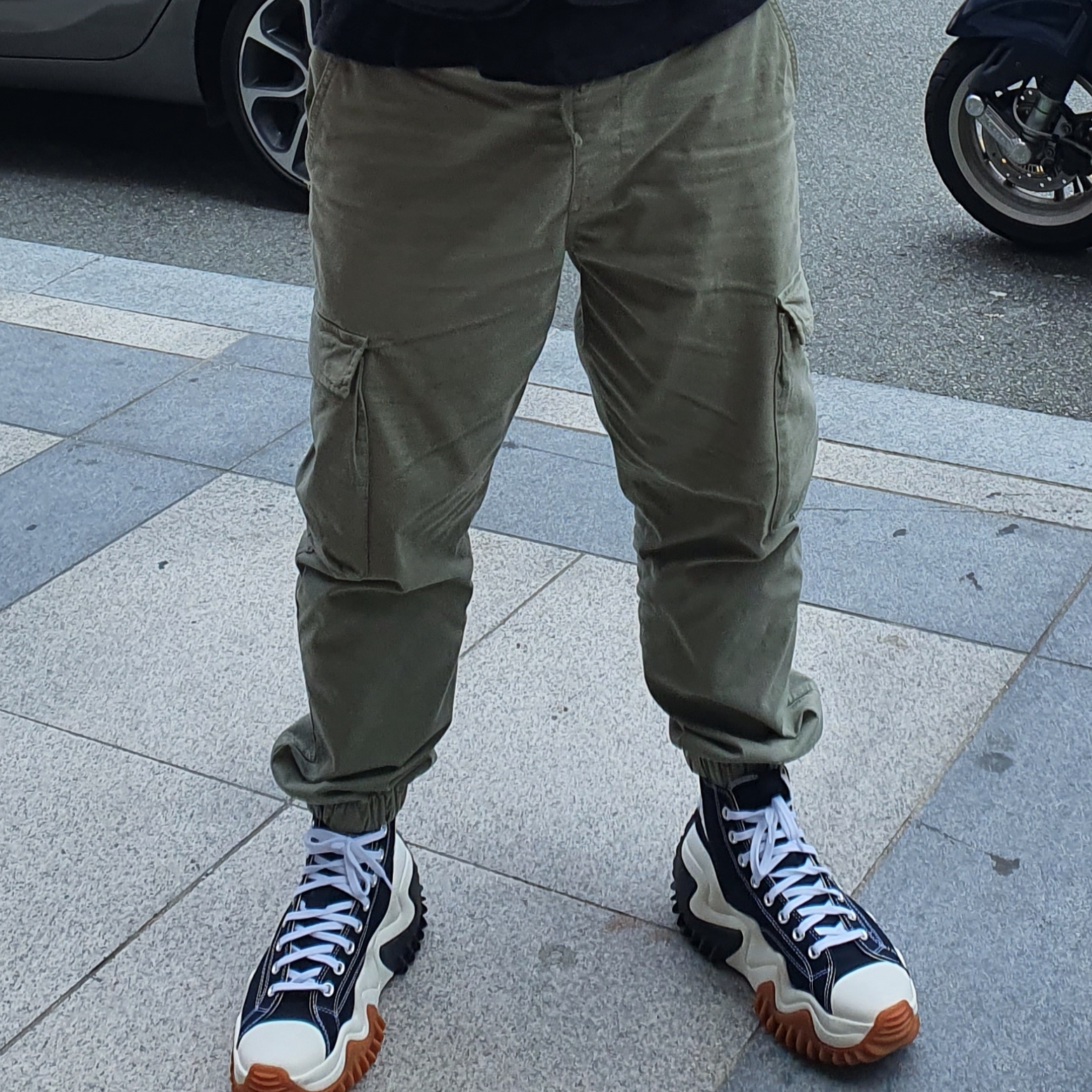 Converse Run Star Motion High Black 착용 스타일 - 1