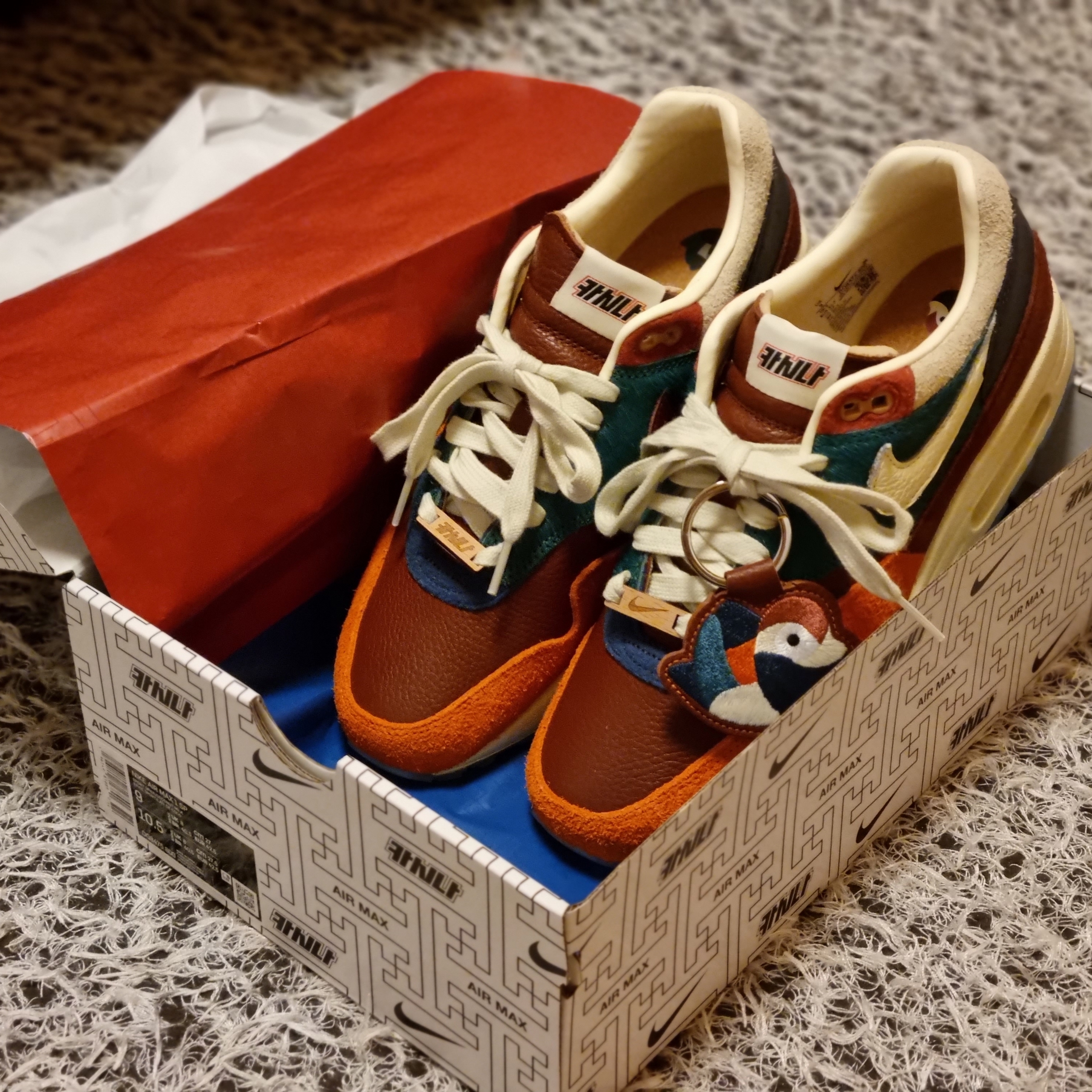 Nike x Kasina Air Max 1 SP Won-Ang Orange 착용 스타일 - 1