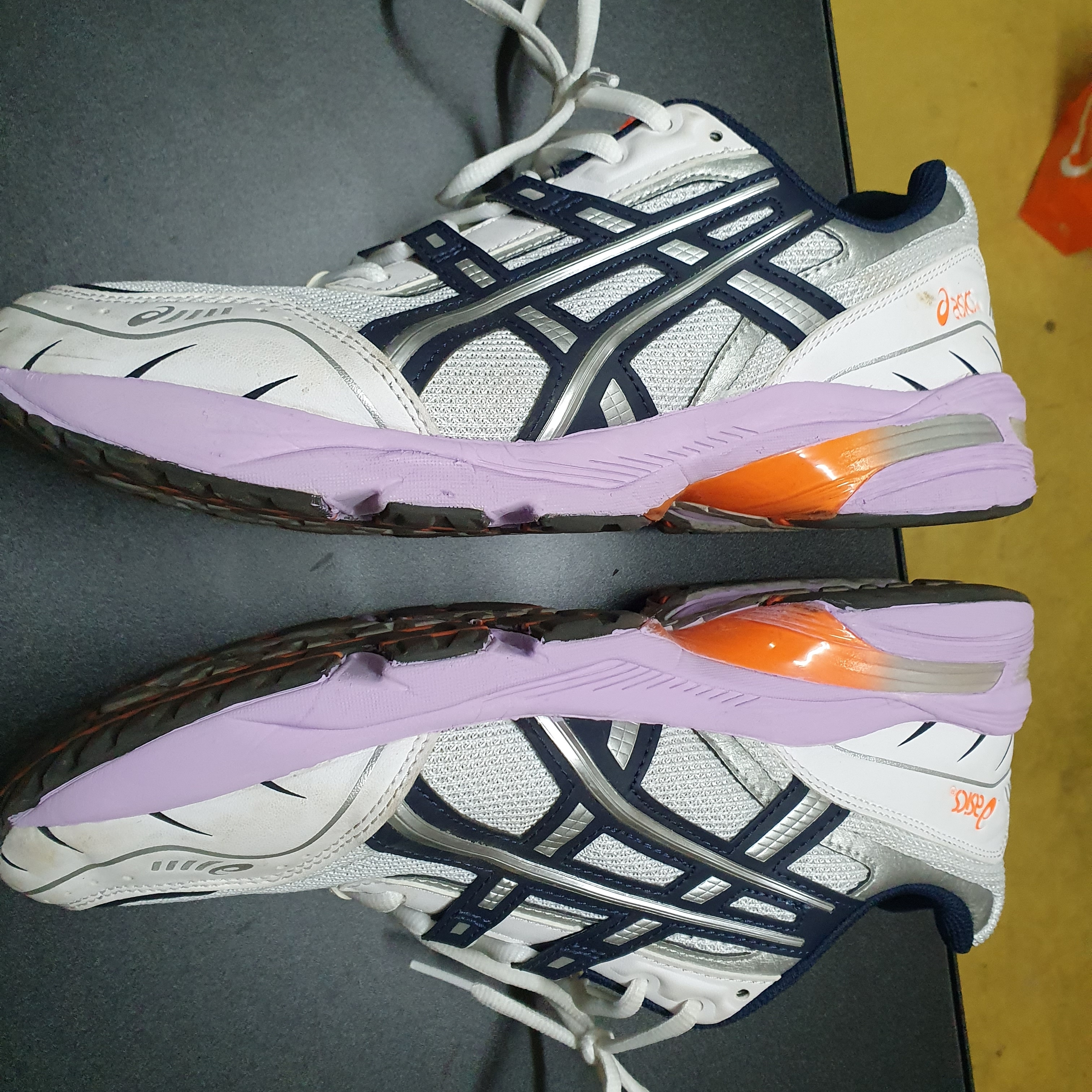 Asics Gel-1090 White Midnight 착용 스타일 - 5