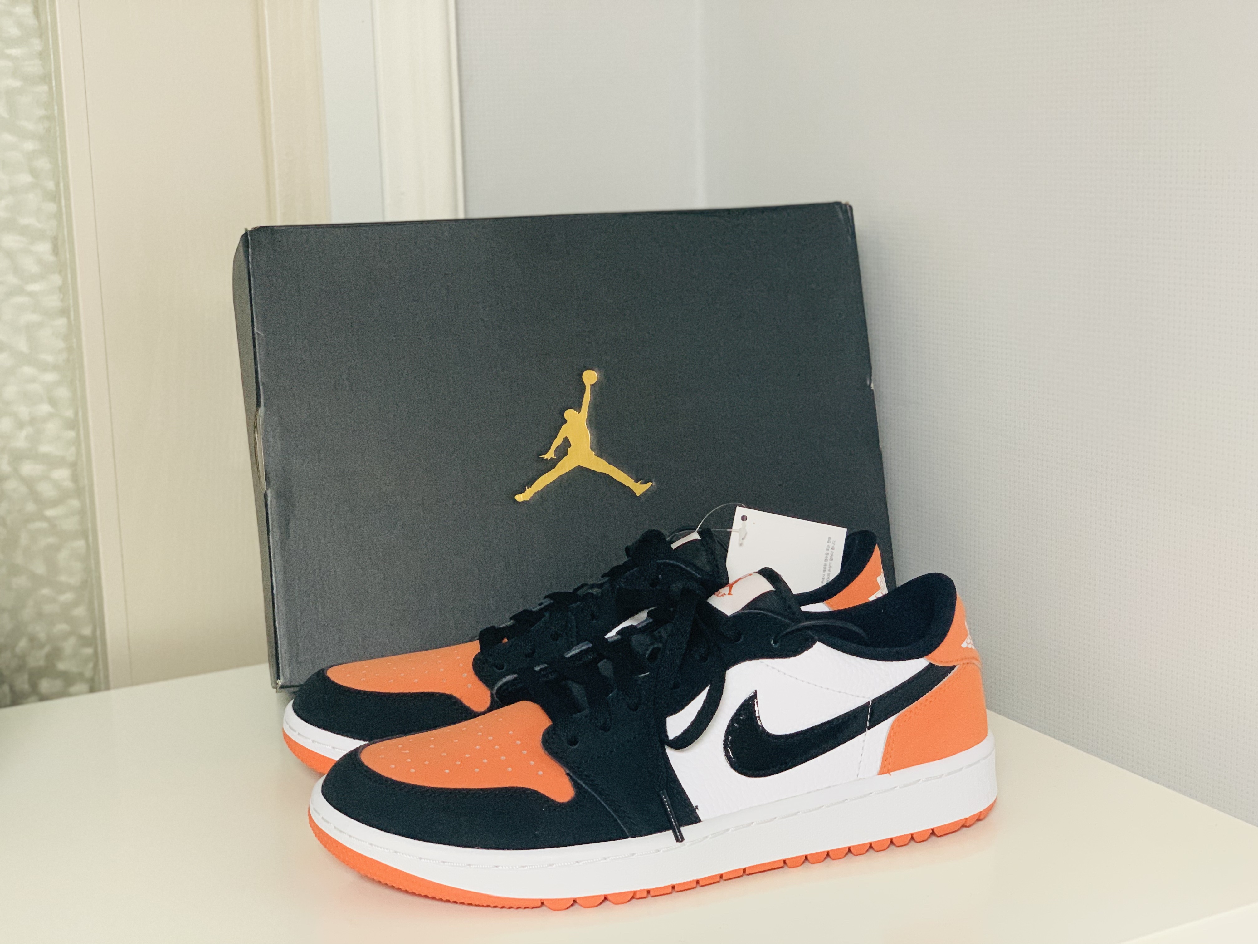 Jordan 1 Low Golf Starfish 착용 스타일 - 1