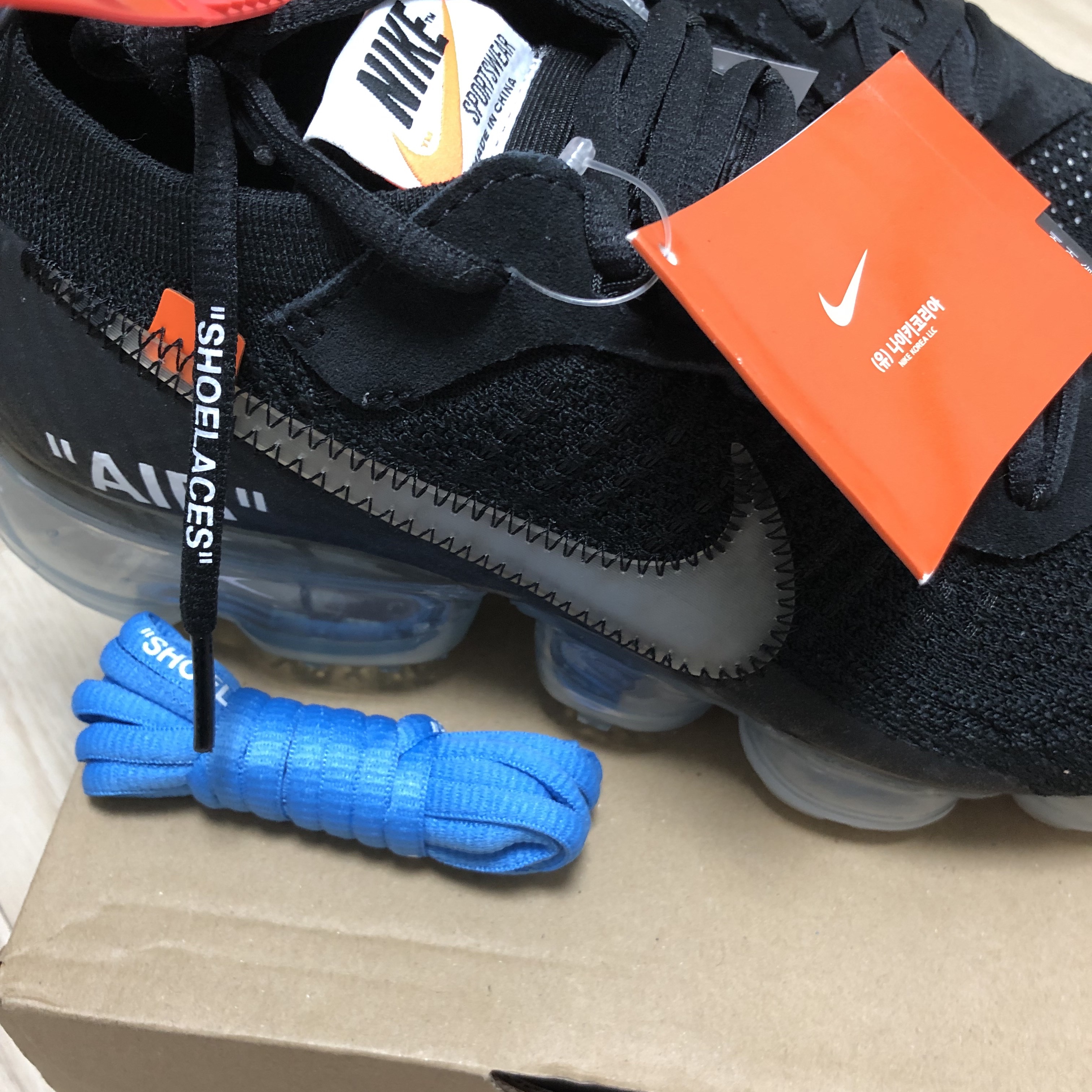 Nike x Off-White Air VaporMax V2 Black 착용 스타일 - 3