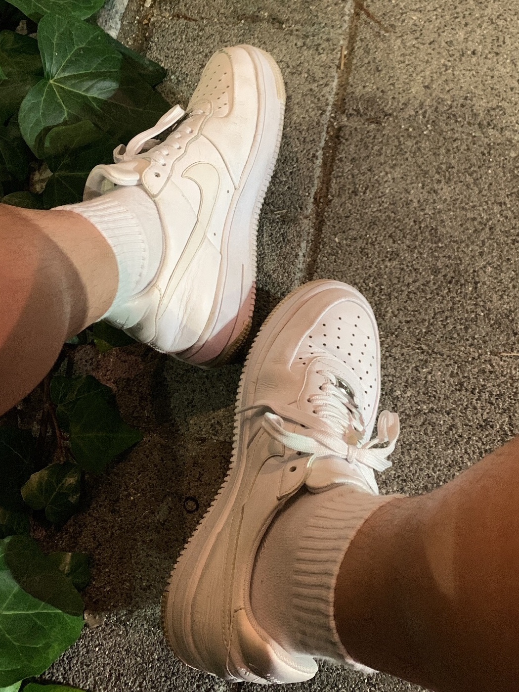 Nike Air Force 1 '07 Low White 착용 스타일 - 1