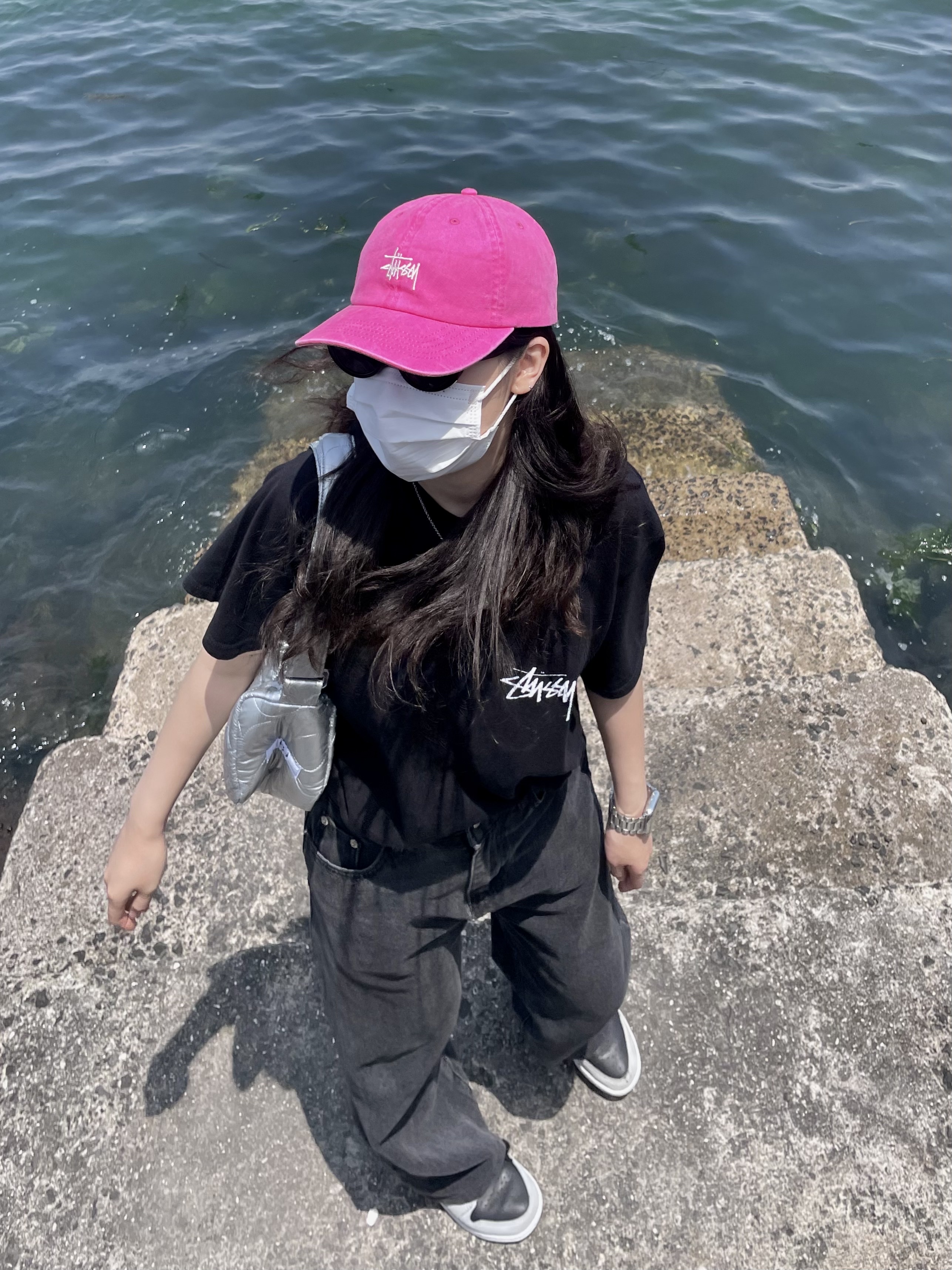 (GS) Jordan 1 Retro High OG Shadow 2.0, Stussy Washed Stock Low Pro Cap Magenta 착용 스타일