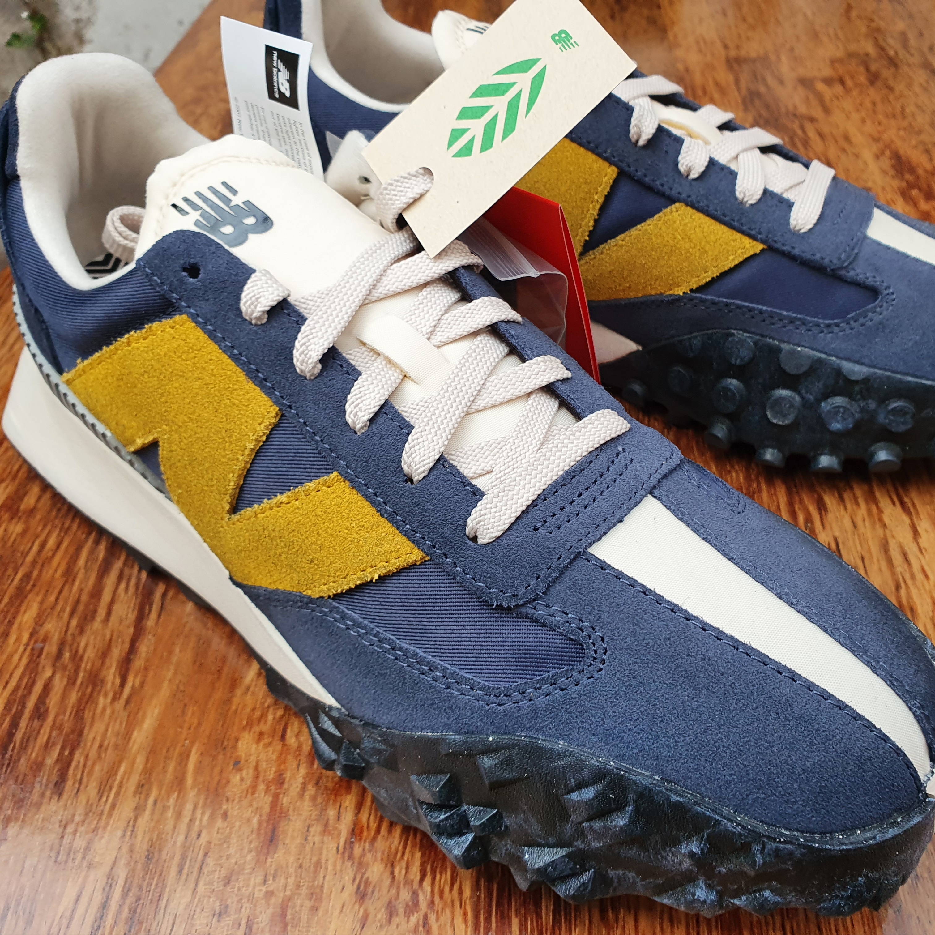 New Balance XC-72 Shifted Worn Navy 착용 스타일 - 4