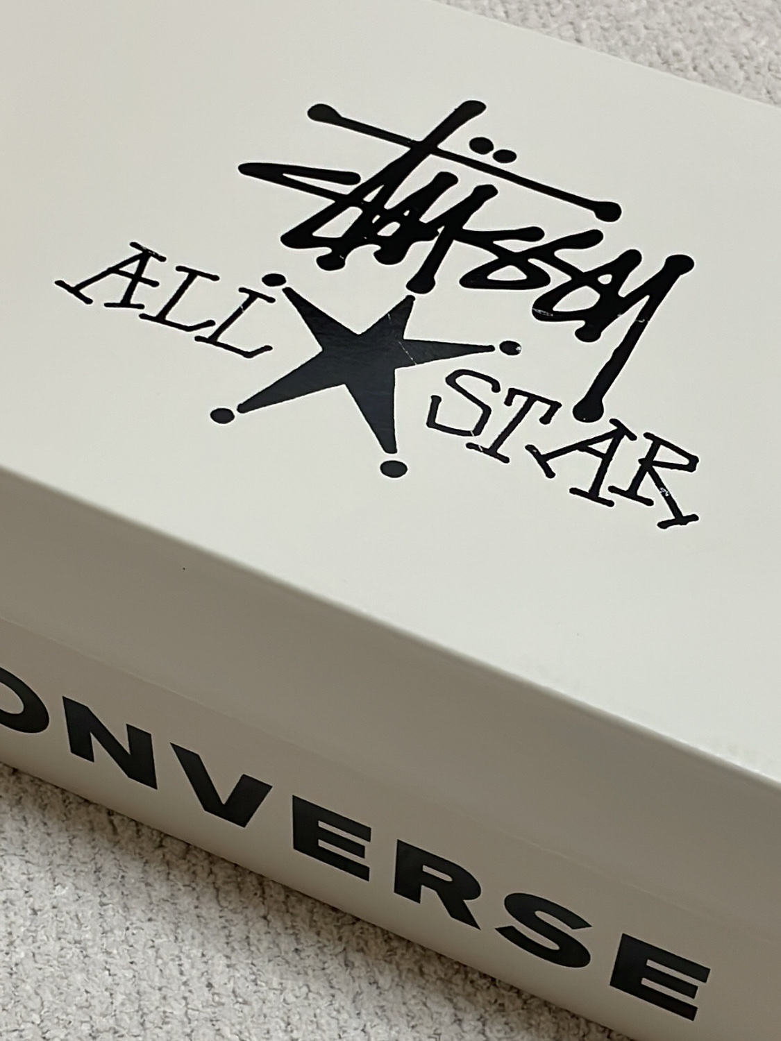 Converse x Stussy Chuck 70 High Black 착용 스타일 - 4
