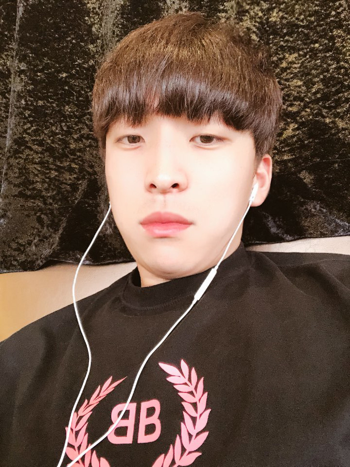 KREAM 프로필 이미지