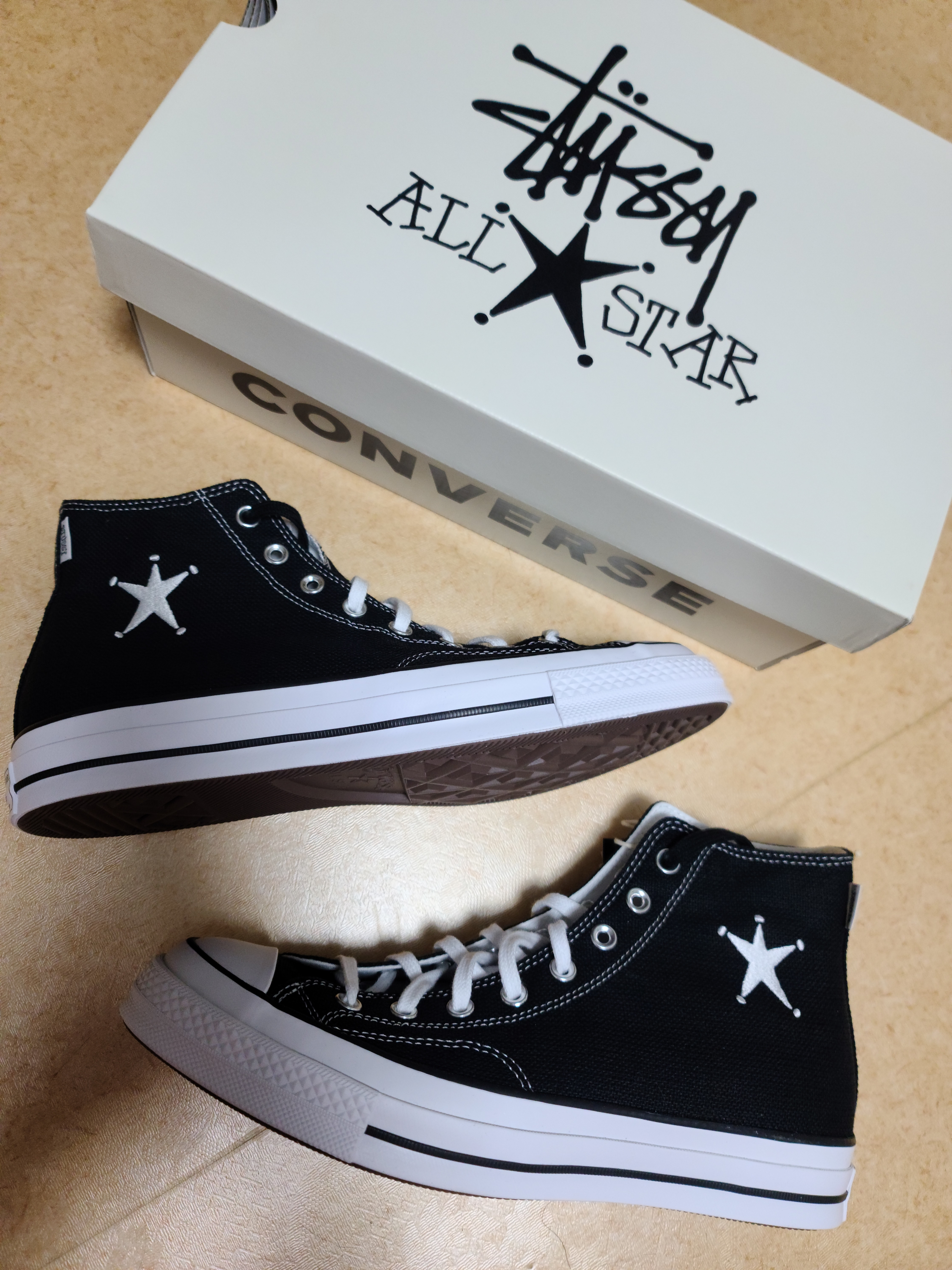 Converse x Stussy Chuck 70 High Black 착용 스타일