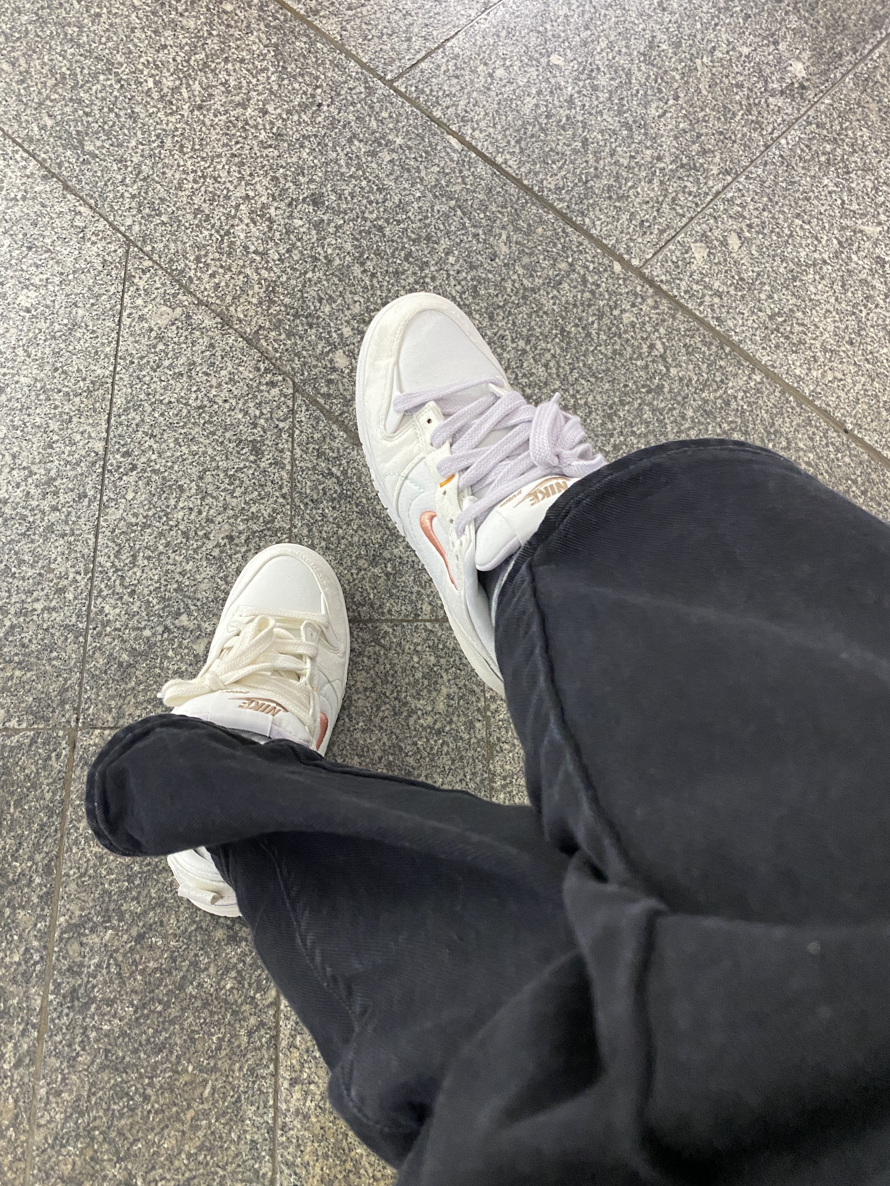 (W) Nike Dunk Low Disrupt 2 Pale Ivory Sail 착용 스타일 - 3