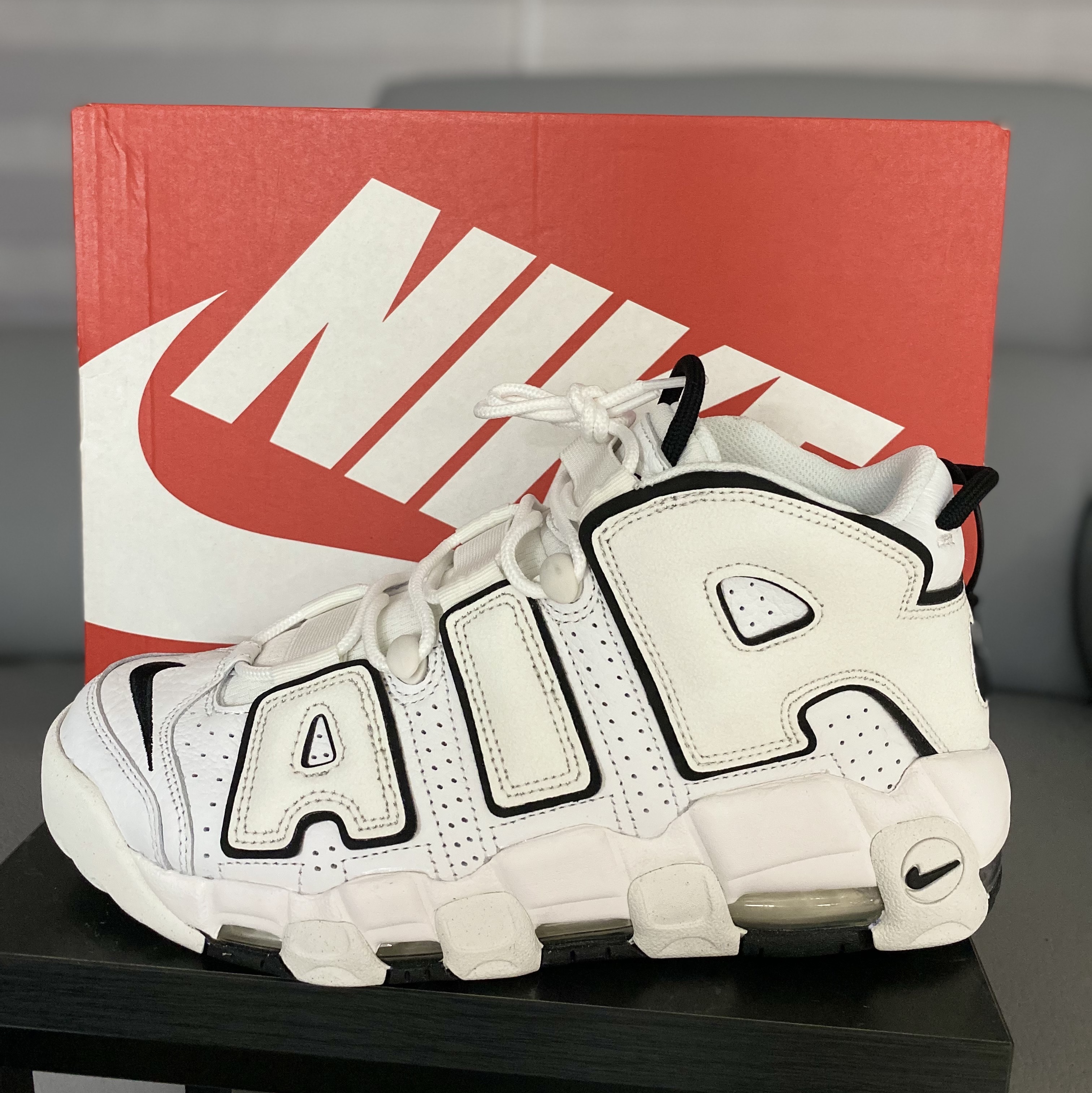 (W) Nike Air More Uptempo Summit White 착용 스타일