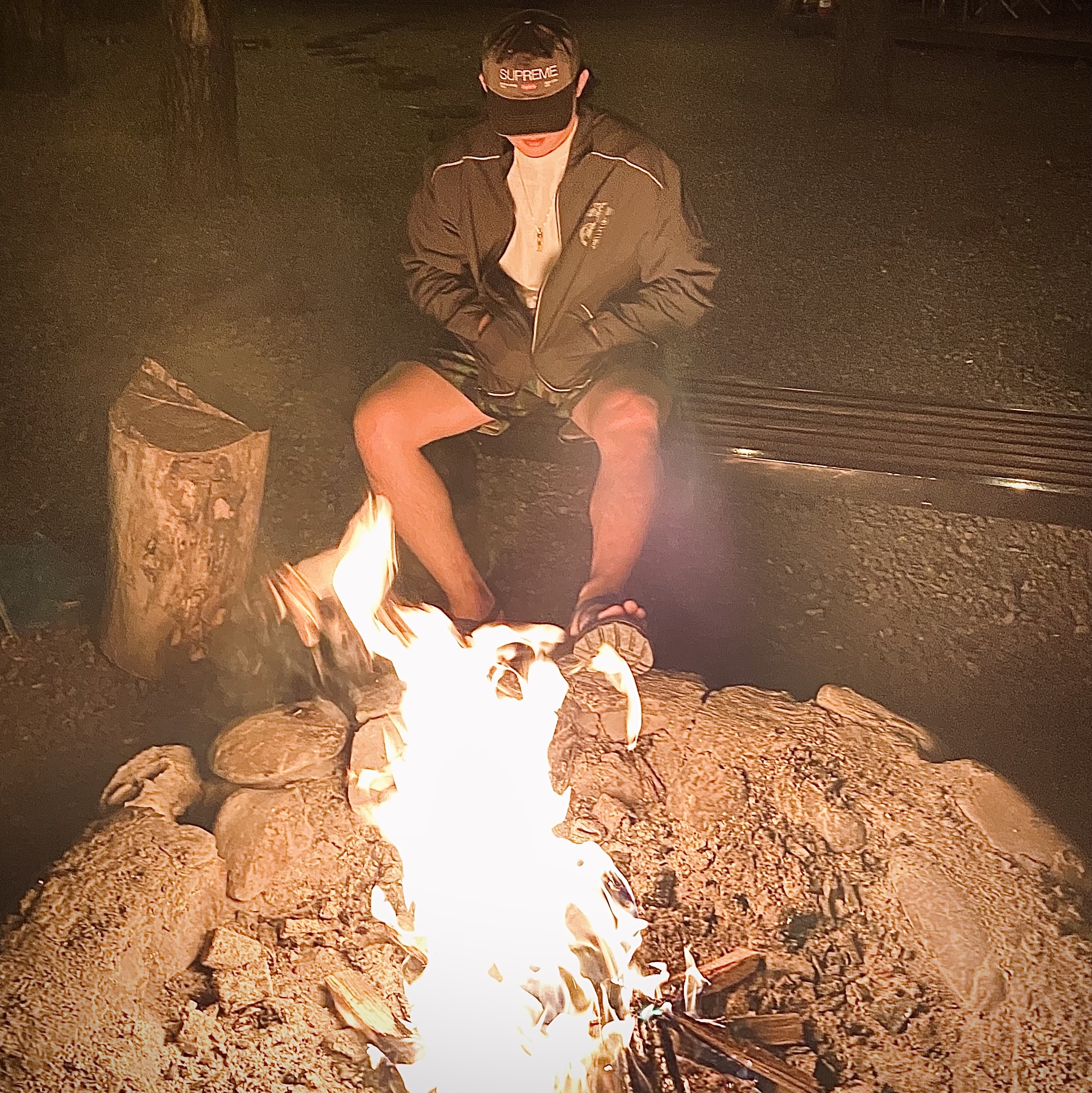 Supreme Est. 1994 6-Panel Olive - 21FW 착용 스타일 - 3