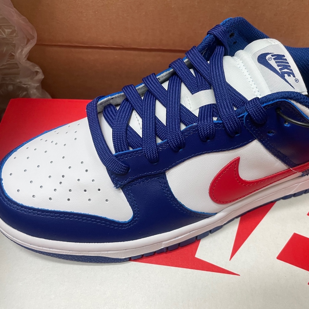 (W) Nike Dunk Low White and University Red 착용 스타일