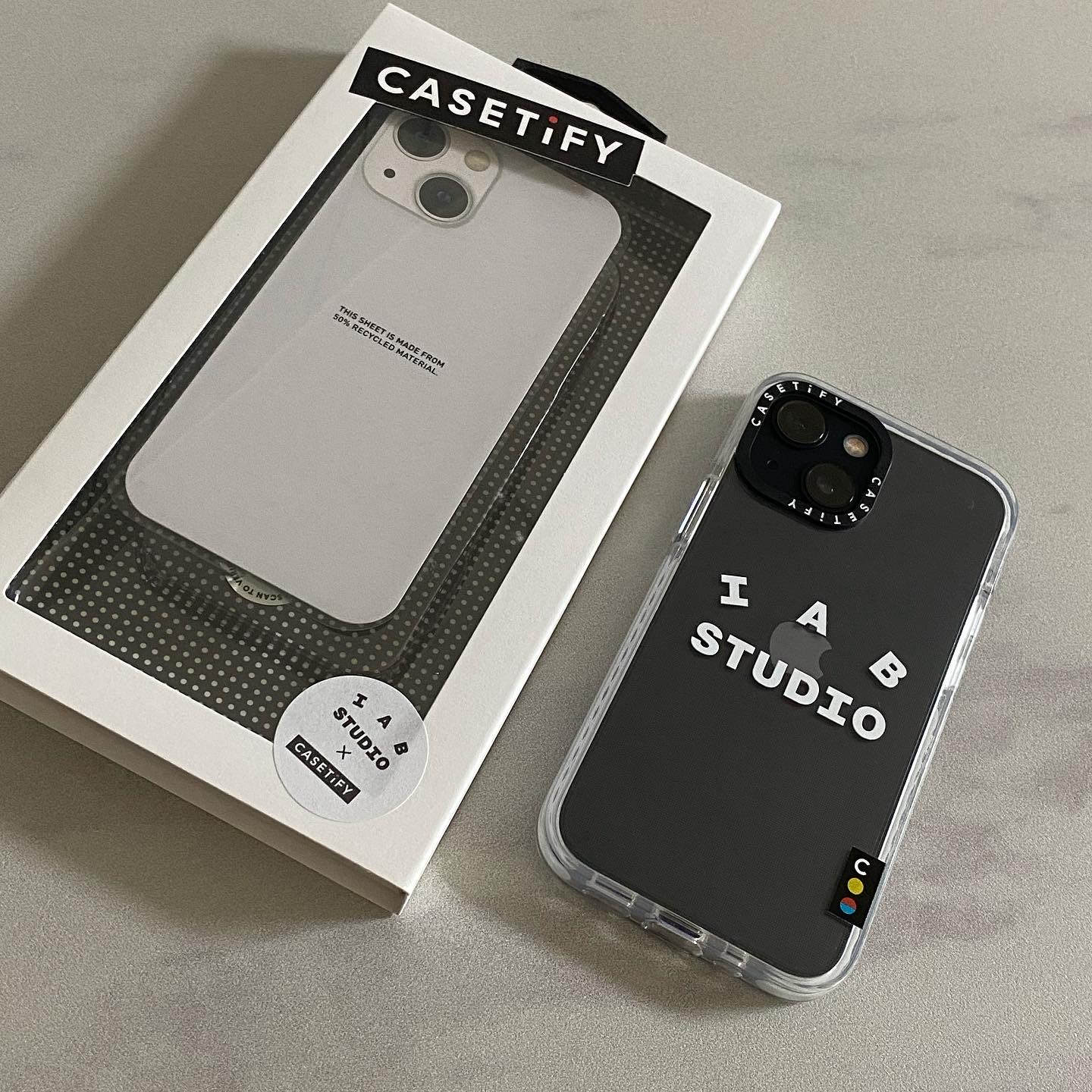 Casetify x IAB Studio iPhone White Logo Impact Case Frost White 착용 스타일