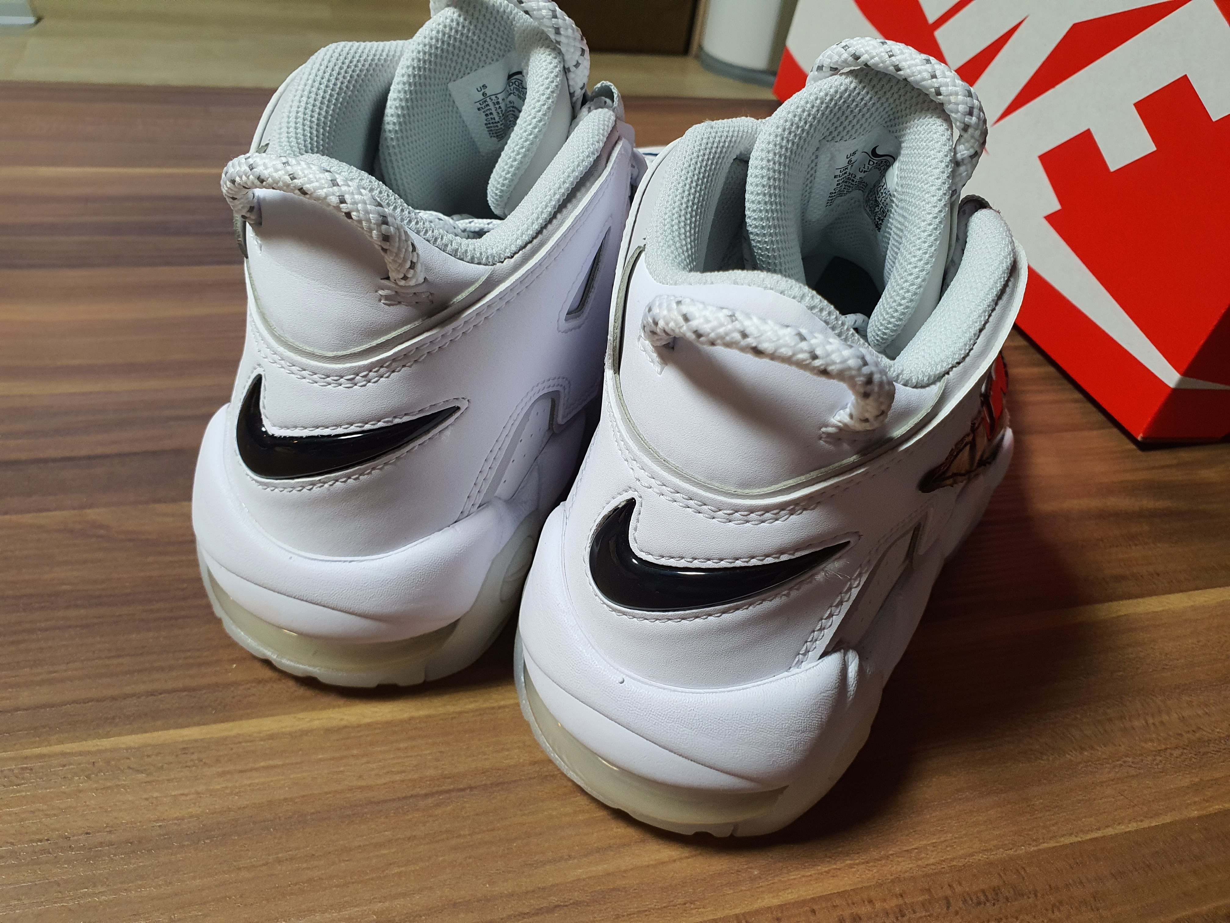 Nike Air More Uptempo 96 Copy and Paste White 착용 스타일 - 4