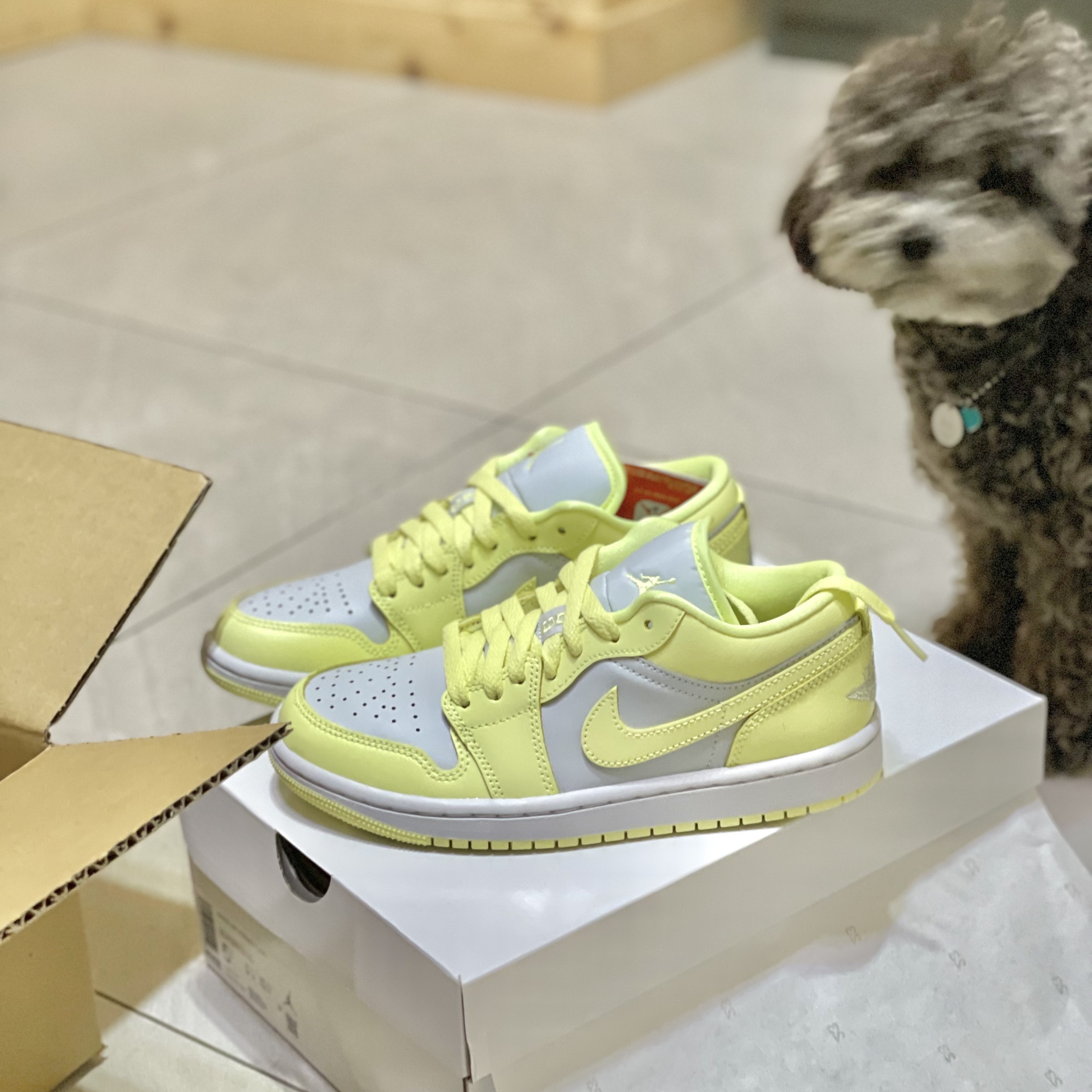 (W) Jordan 1 Low Citron Tint 착용 스타일 - 1