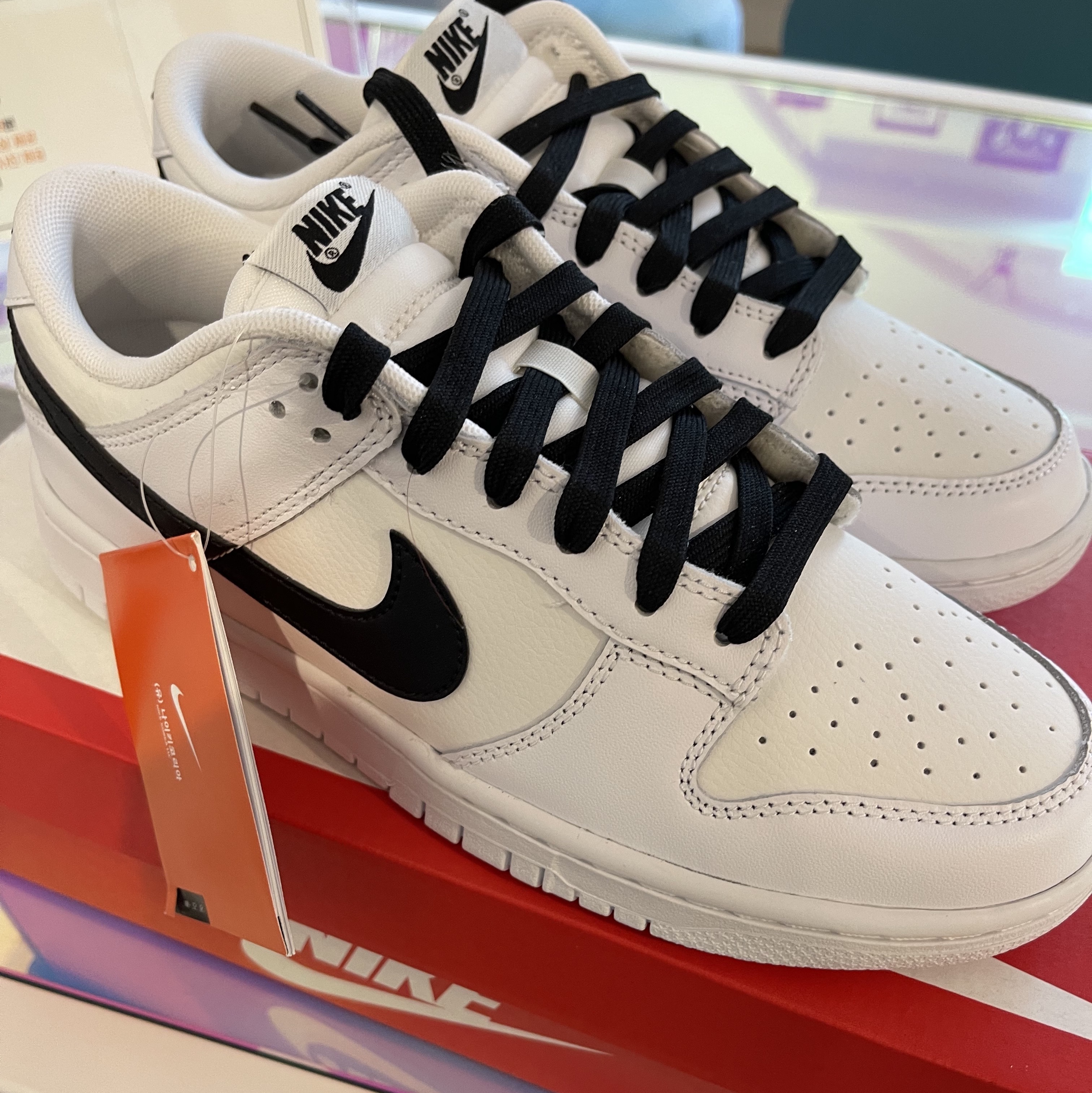 Nike Dunk Low Retro Summit White 착용 스타일